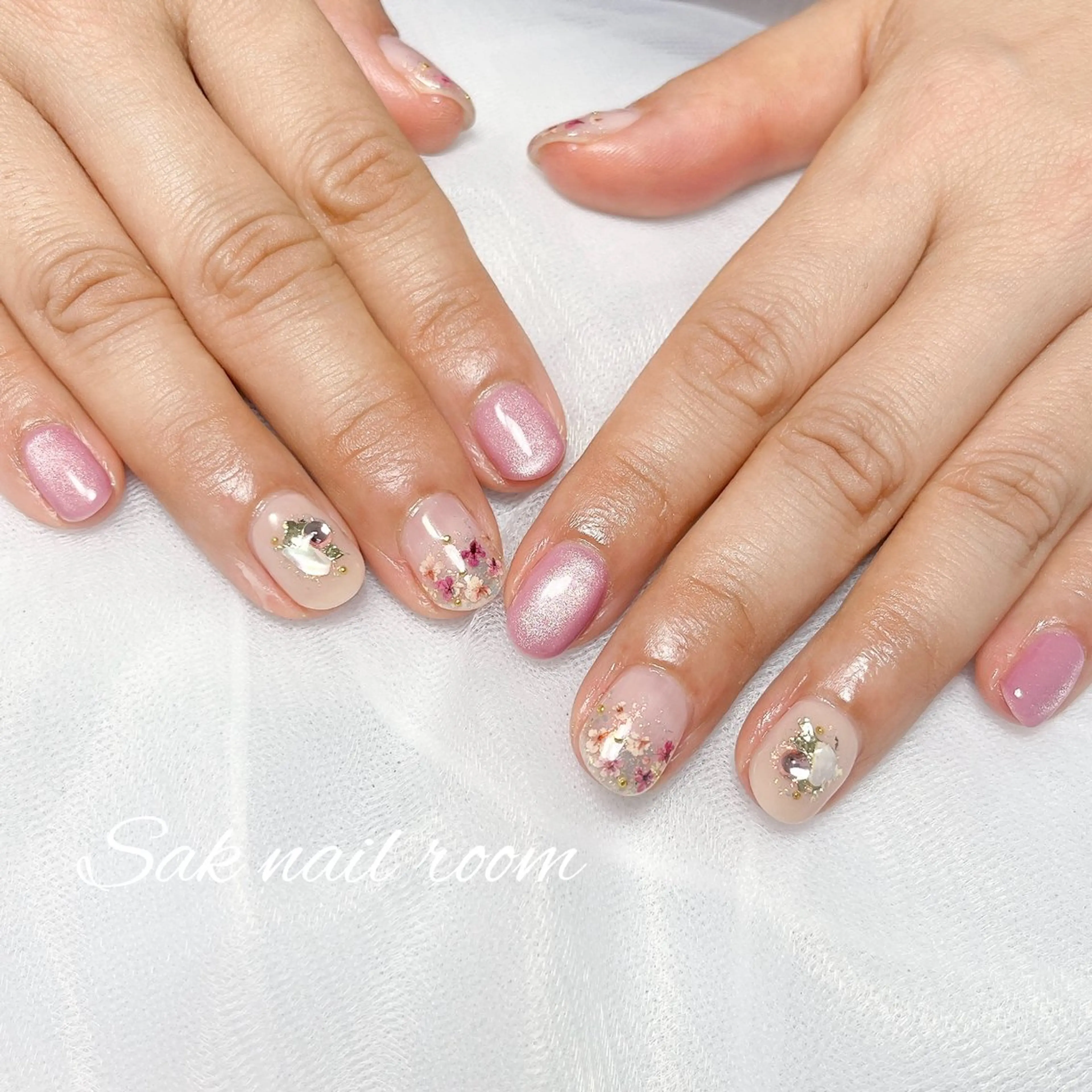 ネイル マグネットネイル Sak nailroomのネイルデザイン