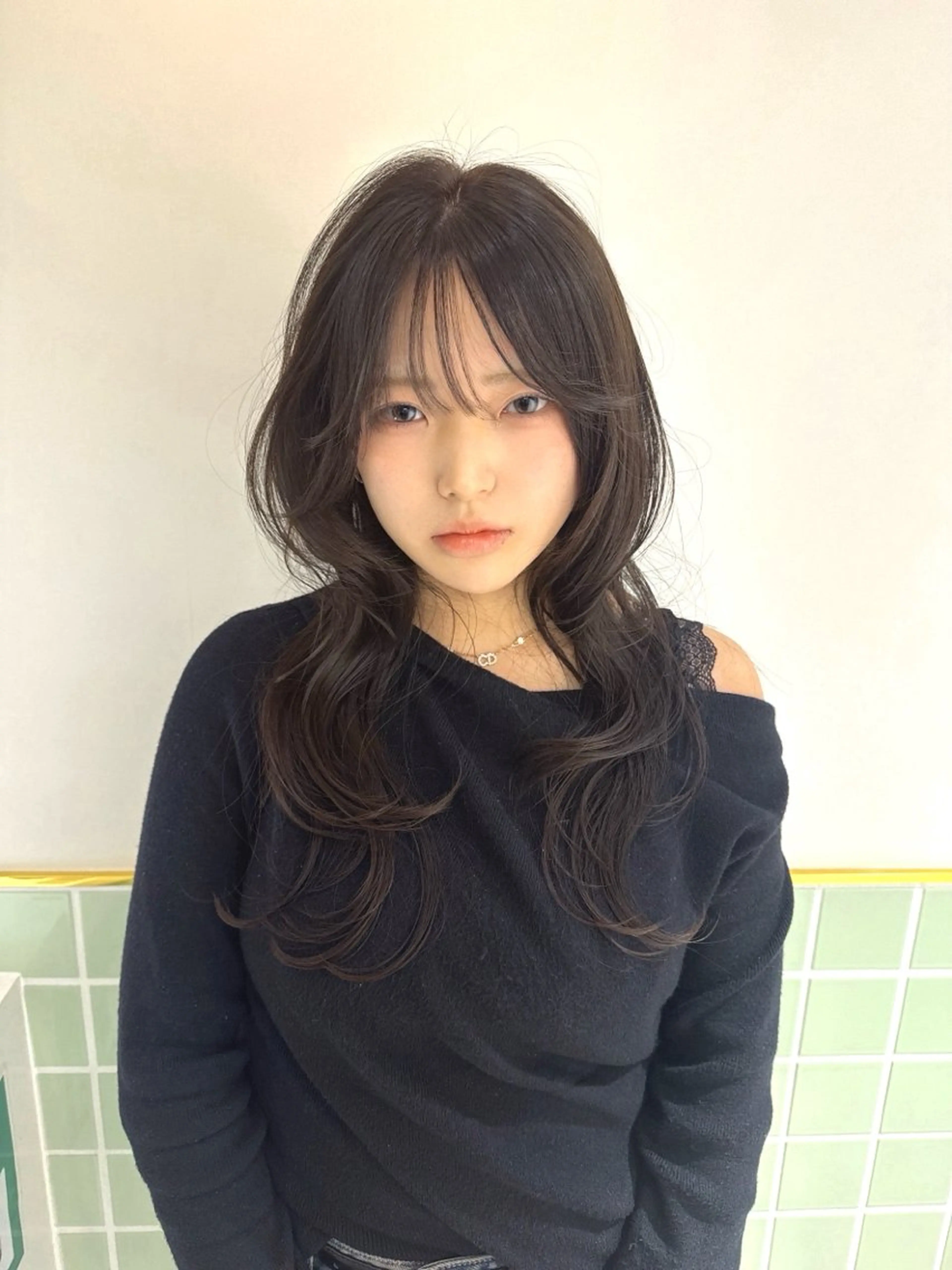 ロング カラー ヘアカラー トリートメント 🌻Reina 艶カラー/髪質改善のヘアスタイル