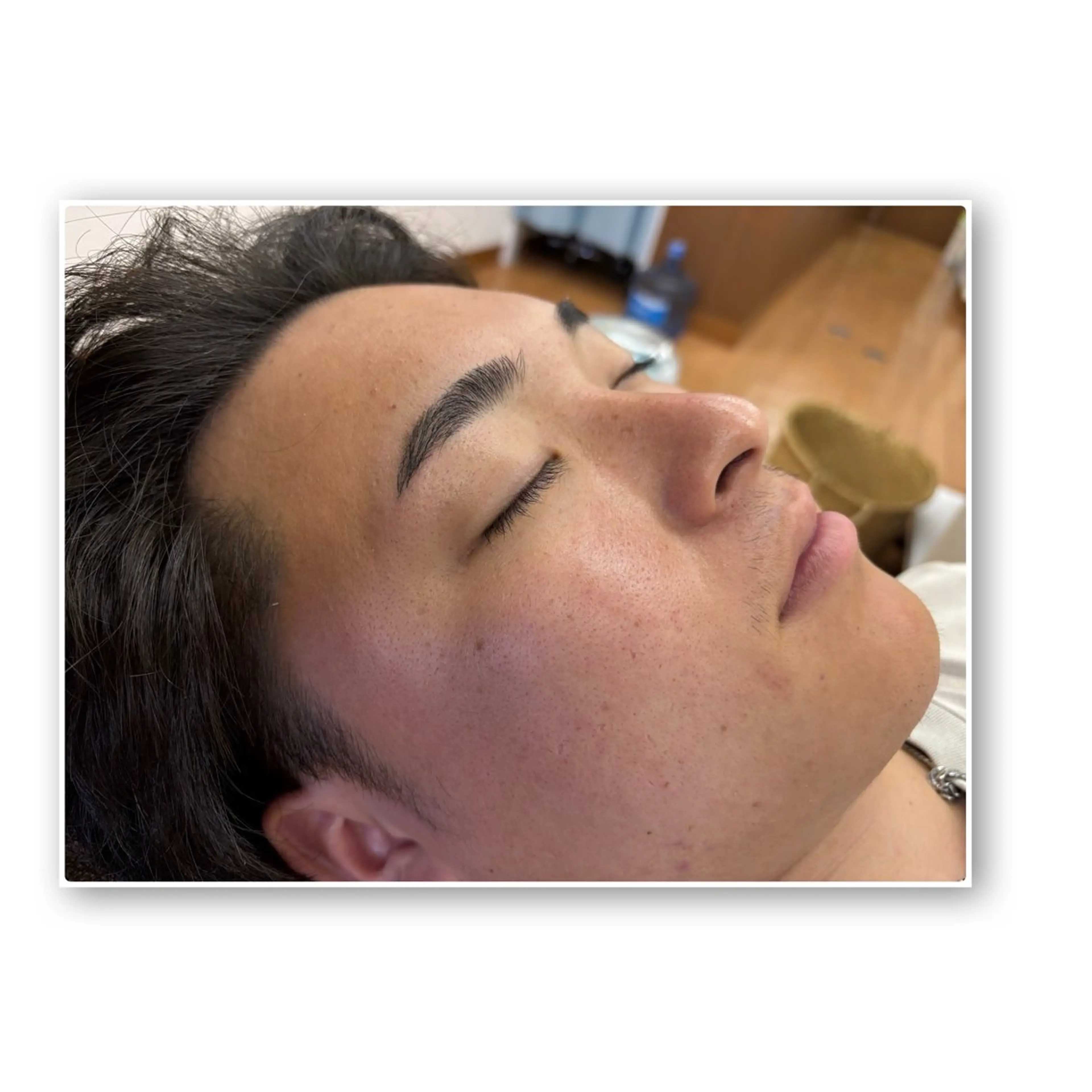 メンズ アイブロウ ココラッシュ上野御徒町店所属・y.e cocoのマツエク・マツパデザイン