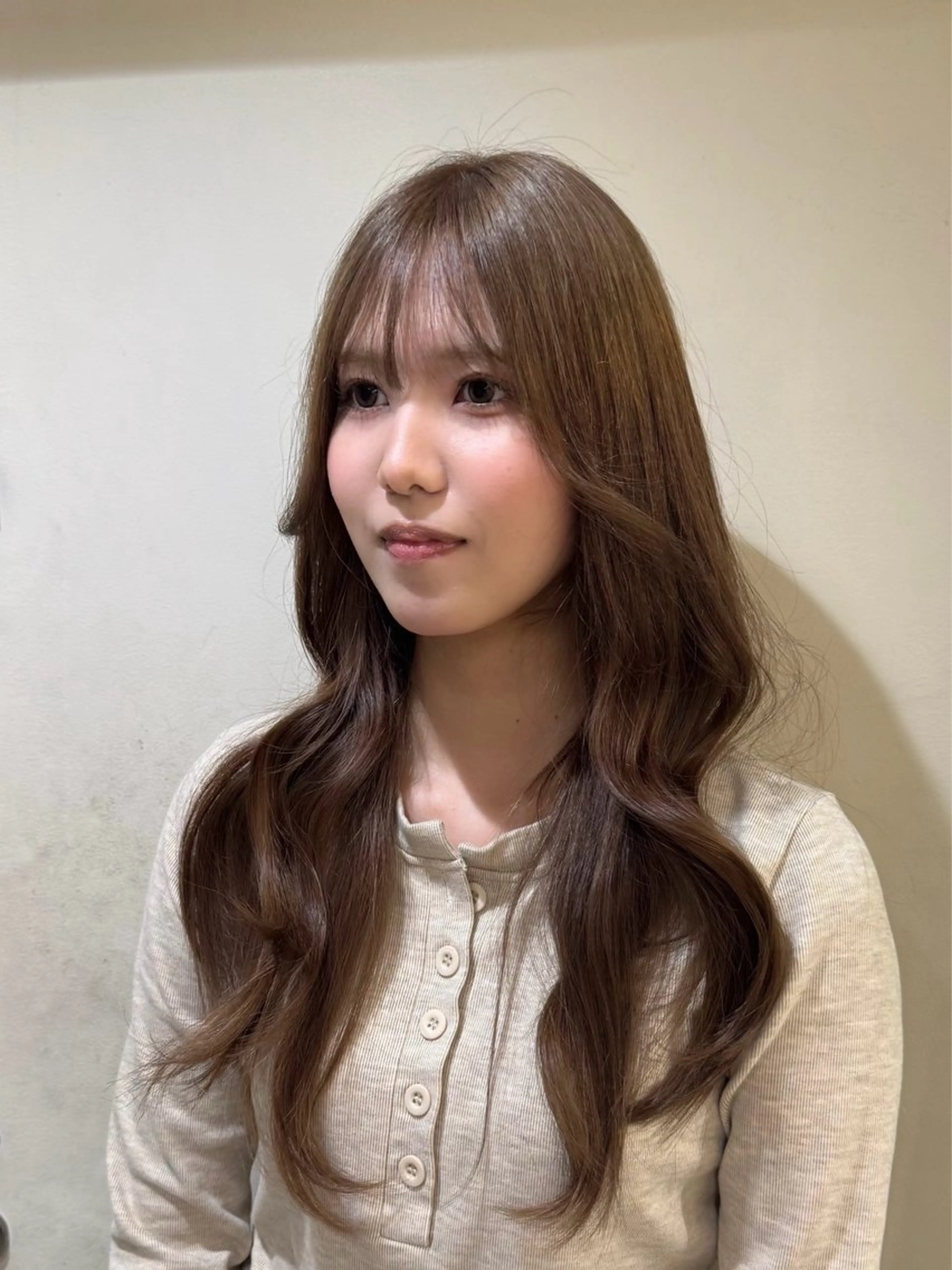 ロング sia所属・Nene Murakamiのヘアスタイル