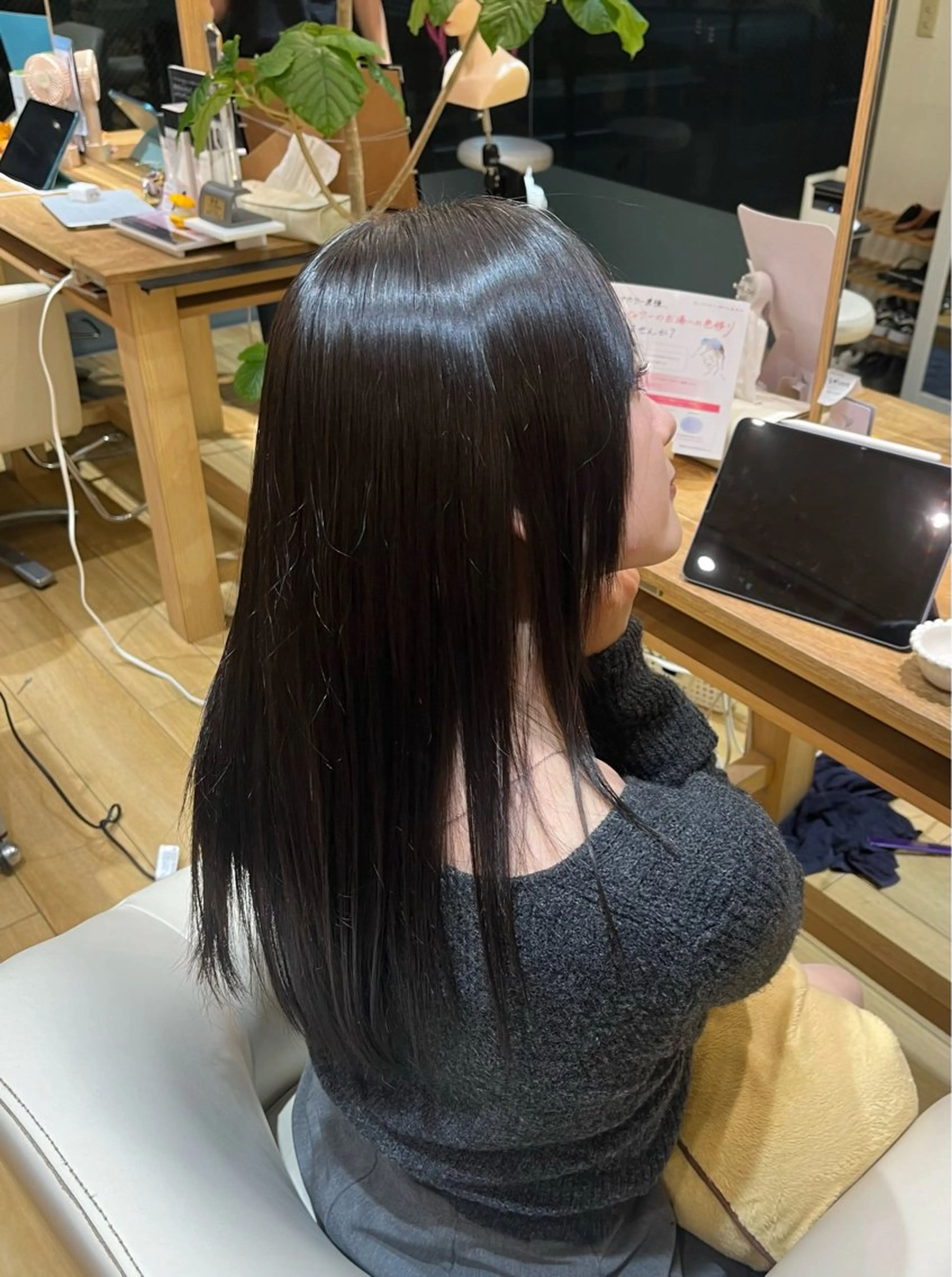 縮毛矯正+カットの写真