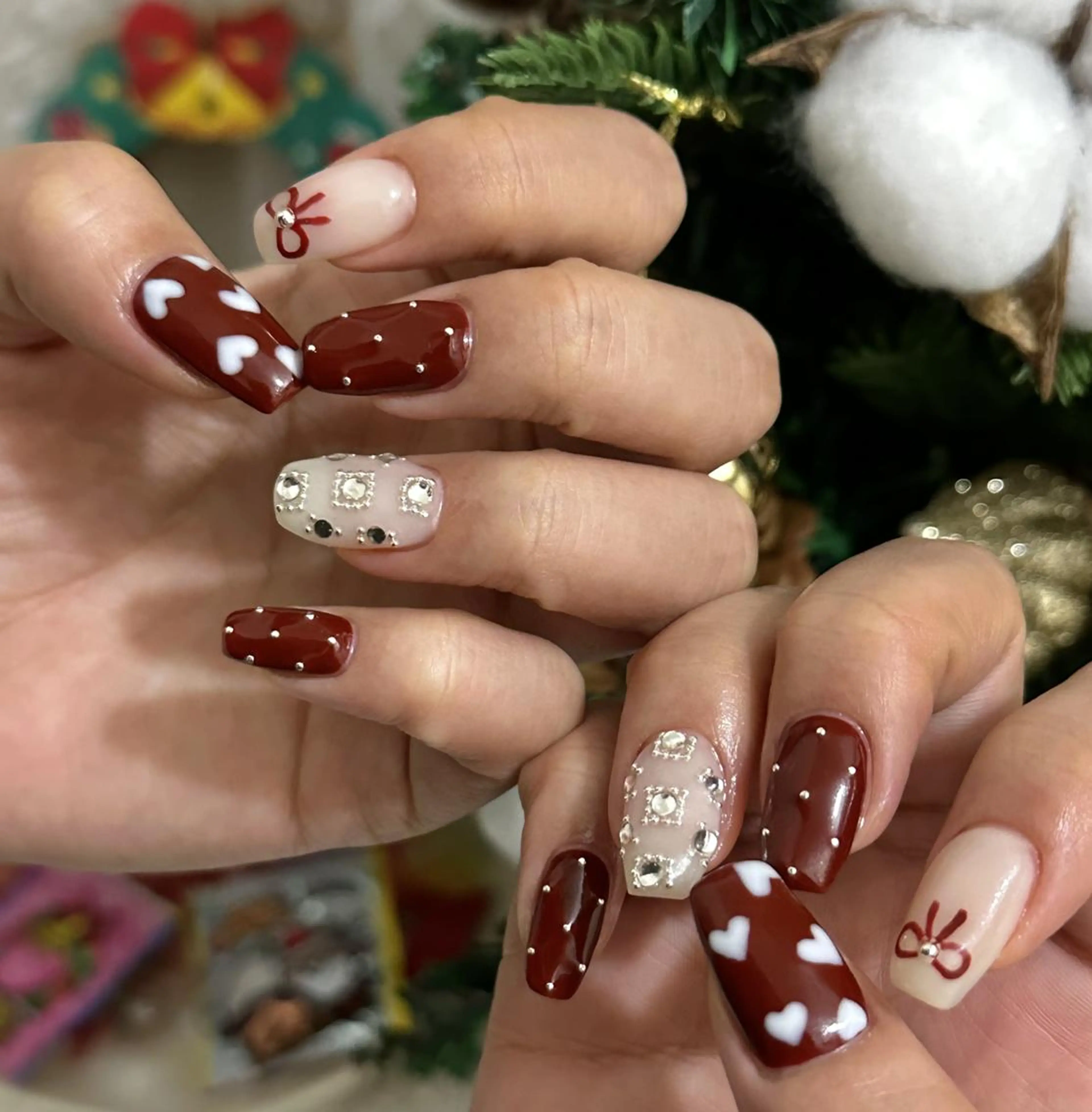 ネイル ハンドネイル ハンドケア 🍑 momo_nailのネイルデザイン