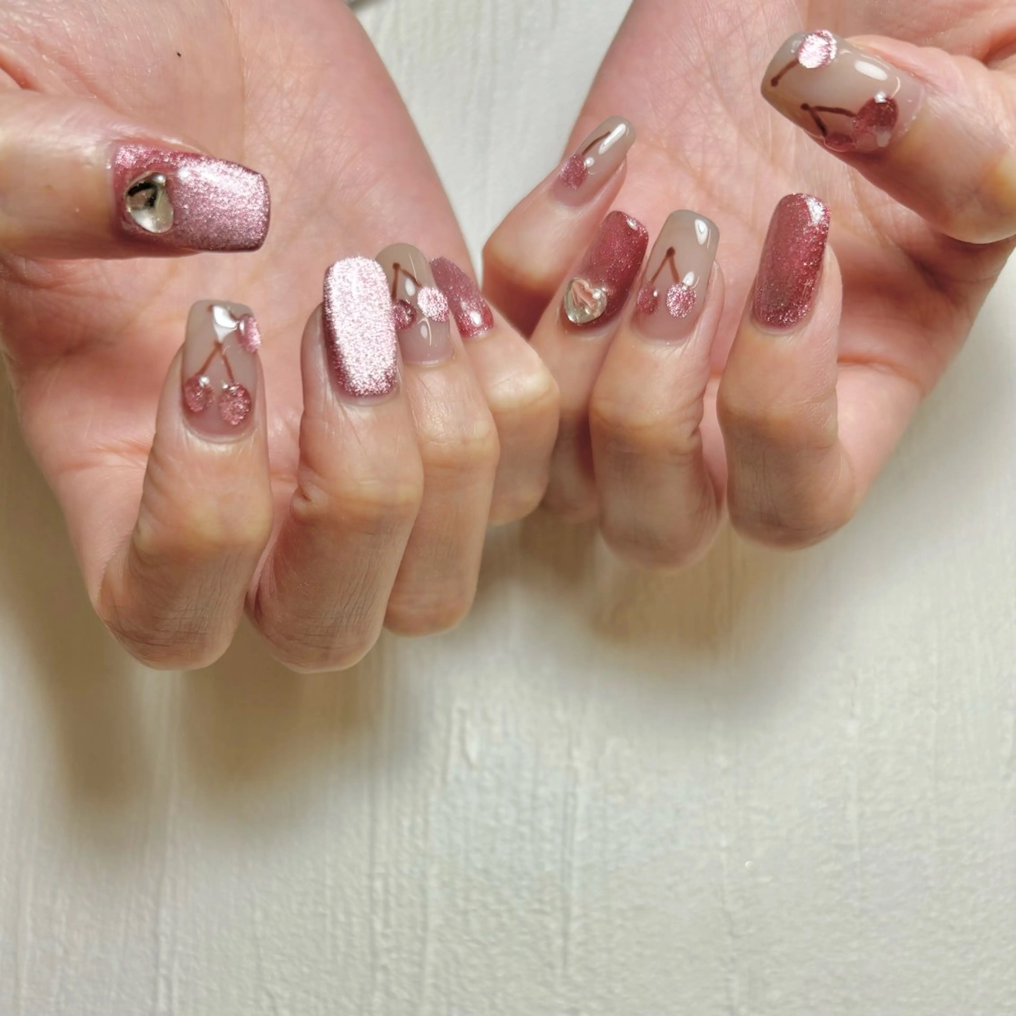 ネイル ハンドネイル 及川 莉奈のネイルデザイン