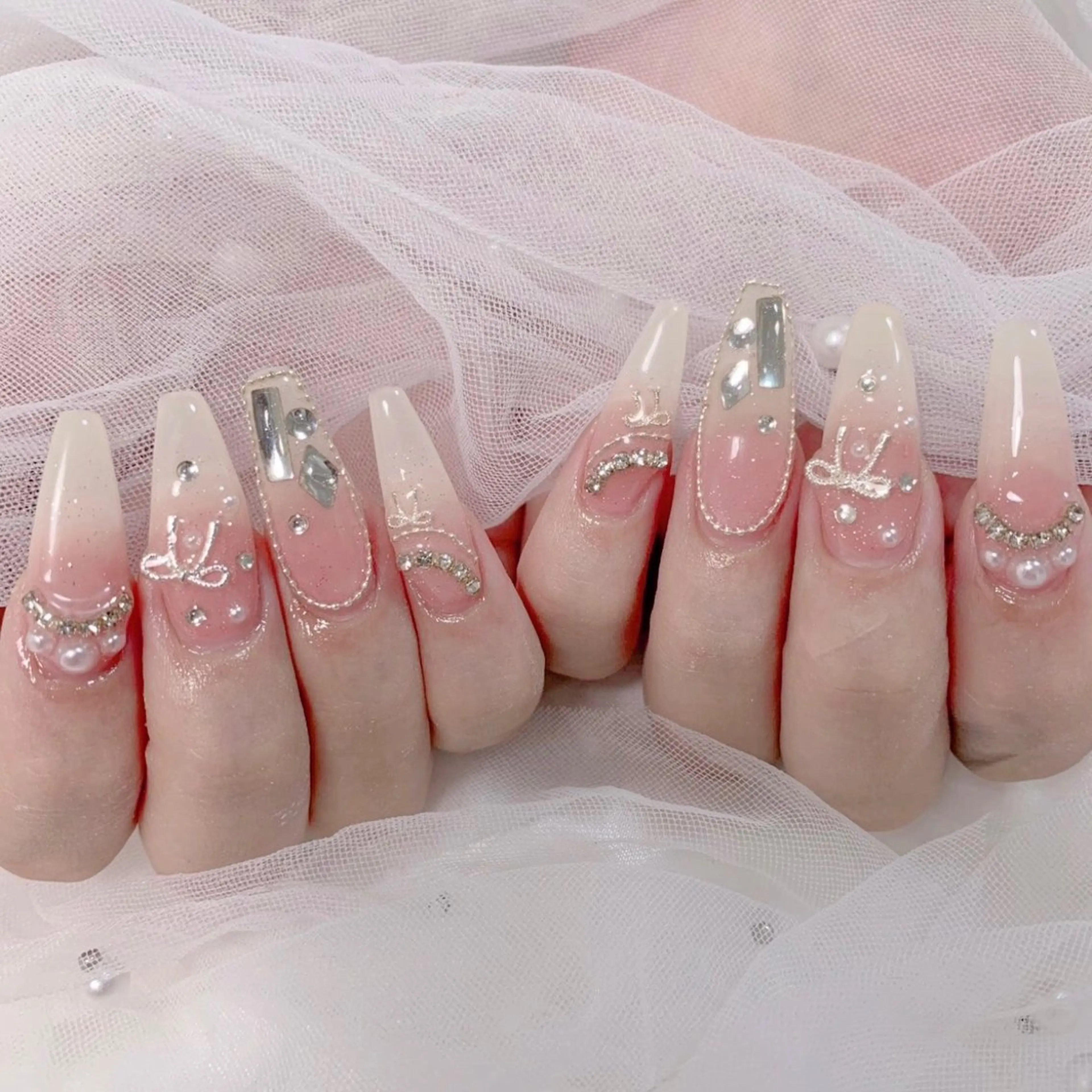 ネイル ハンドネイル nana 🎀のネイルデザイン