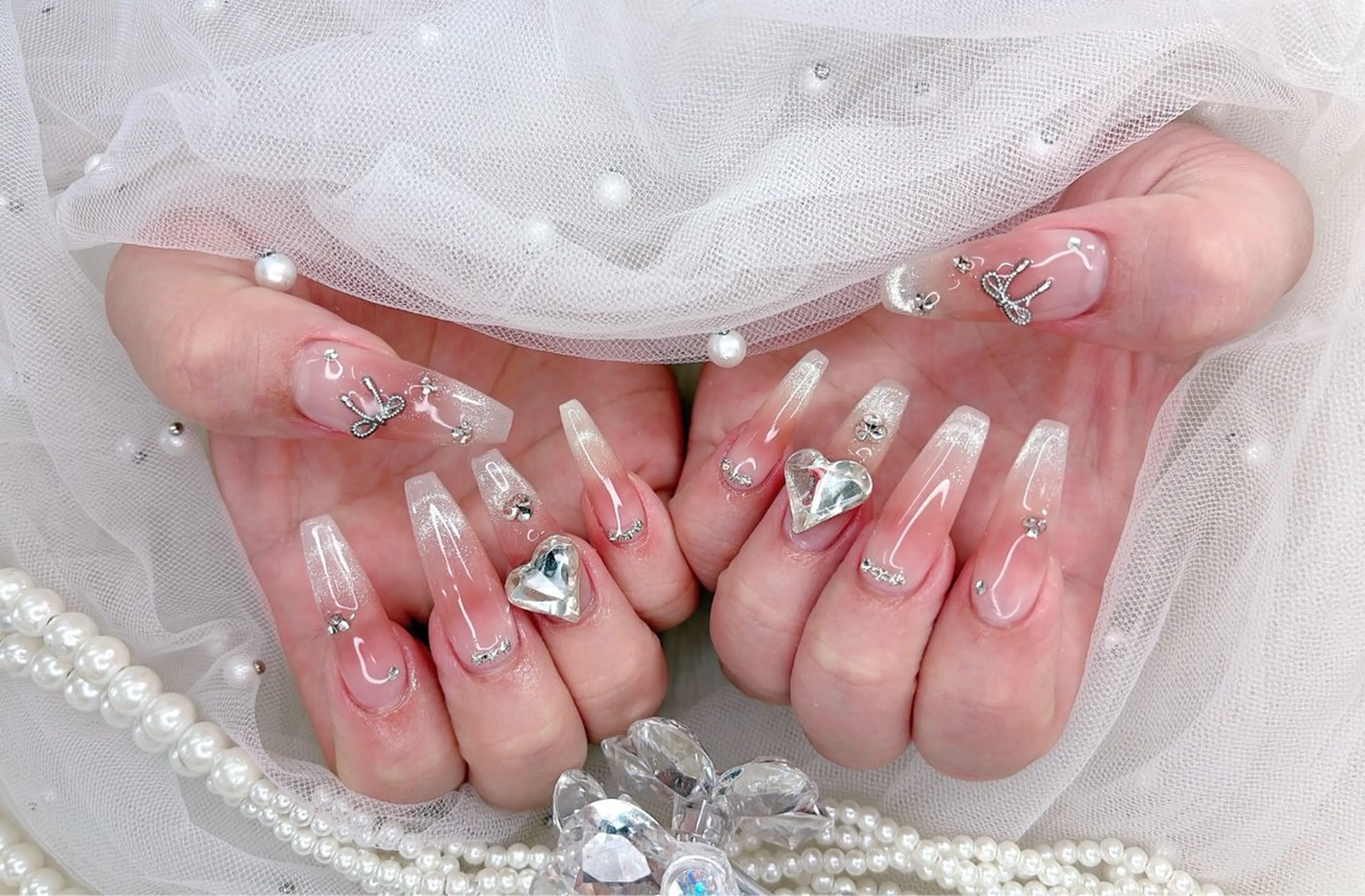 ネイル ハヤシ ミカのネイルデザイン