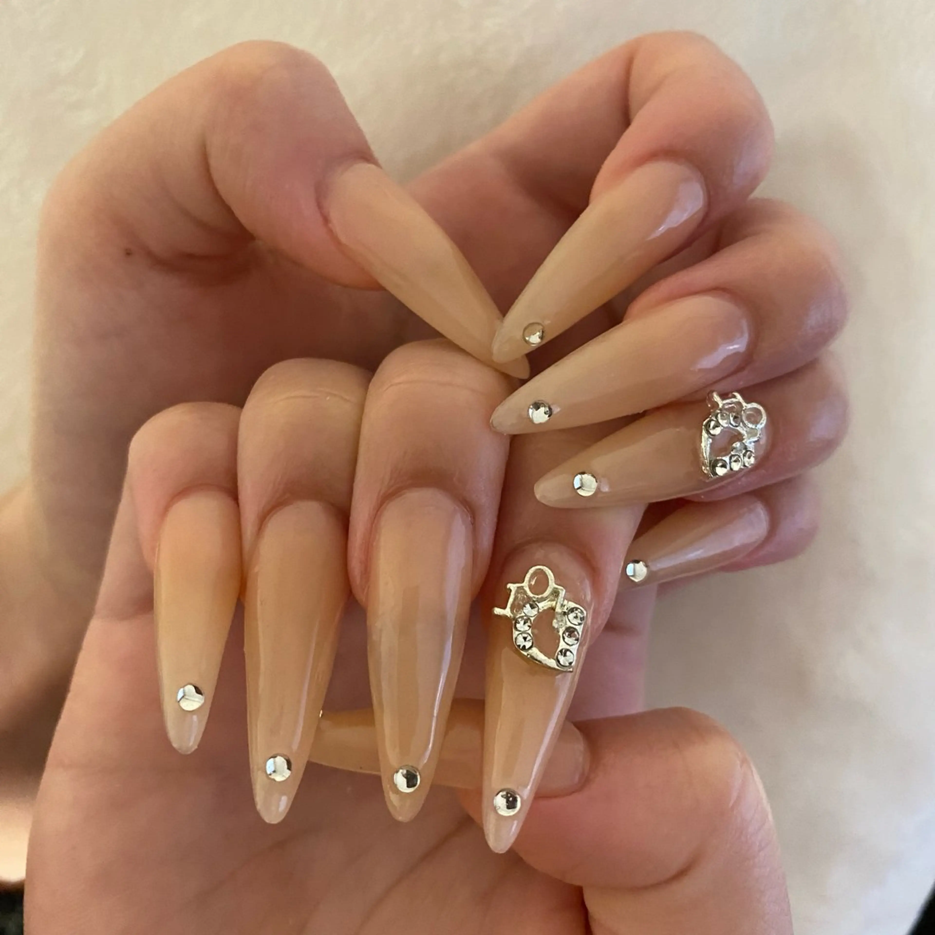 ネイル nnail Natsumiのネイルデザイン