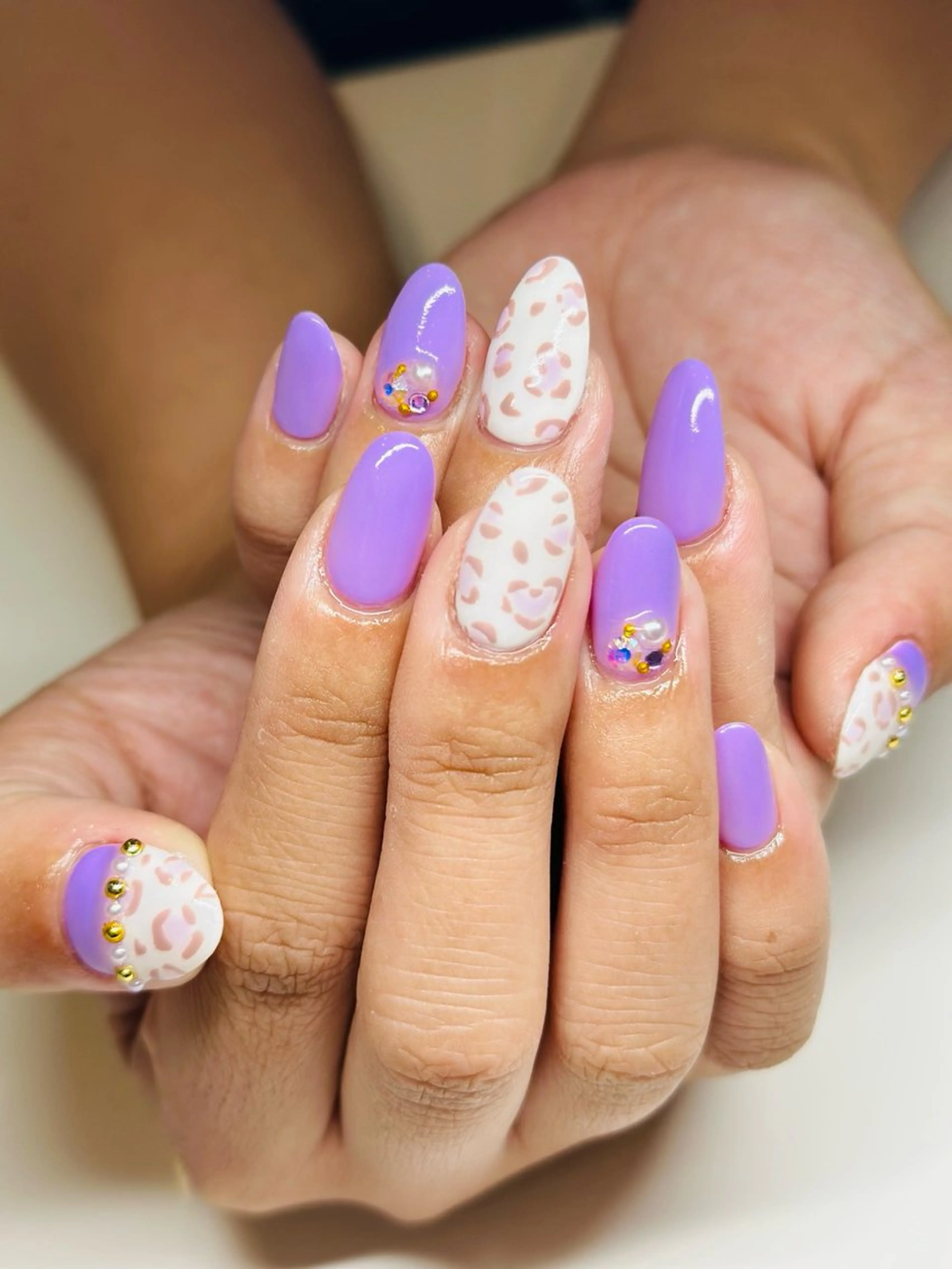 ネイル Moana所属・宮崎 美涼のネイルデザイン