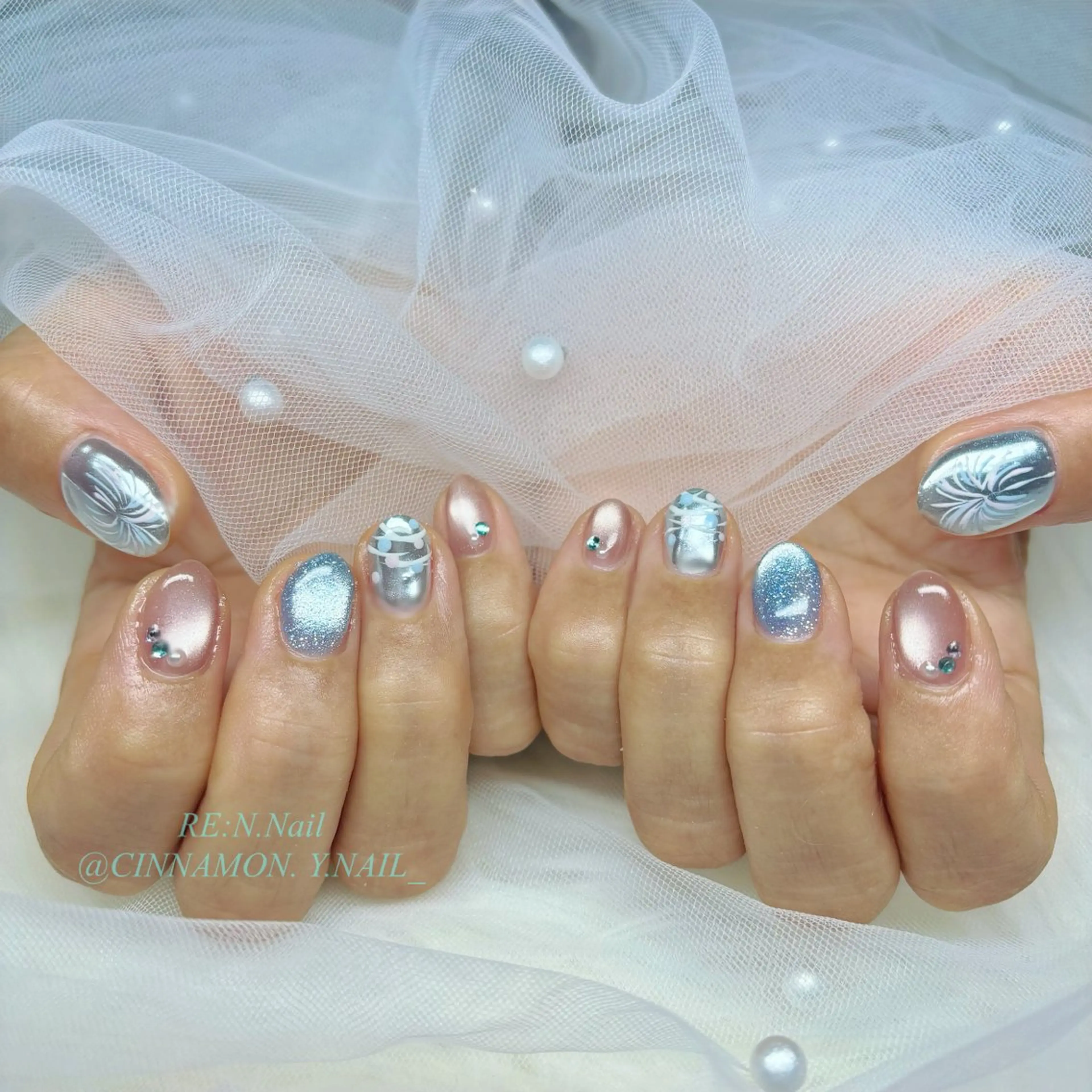 ネイル ヨーヨーネイル ハンドネイル Yuna🩵 RE:N.Nailのネイルデザイン