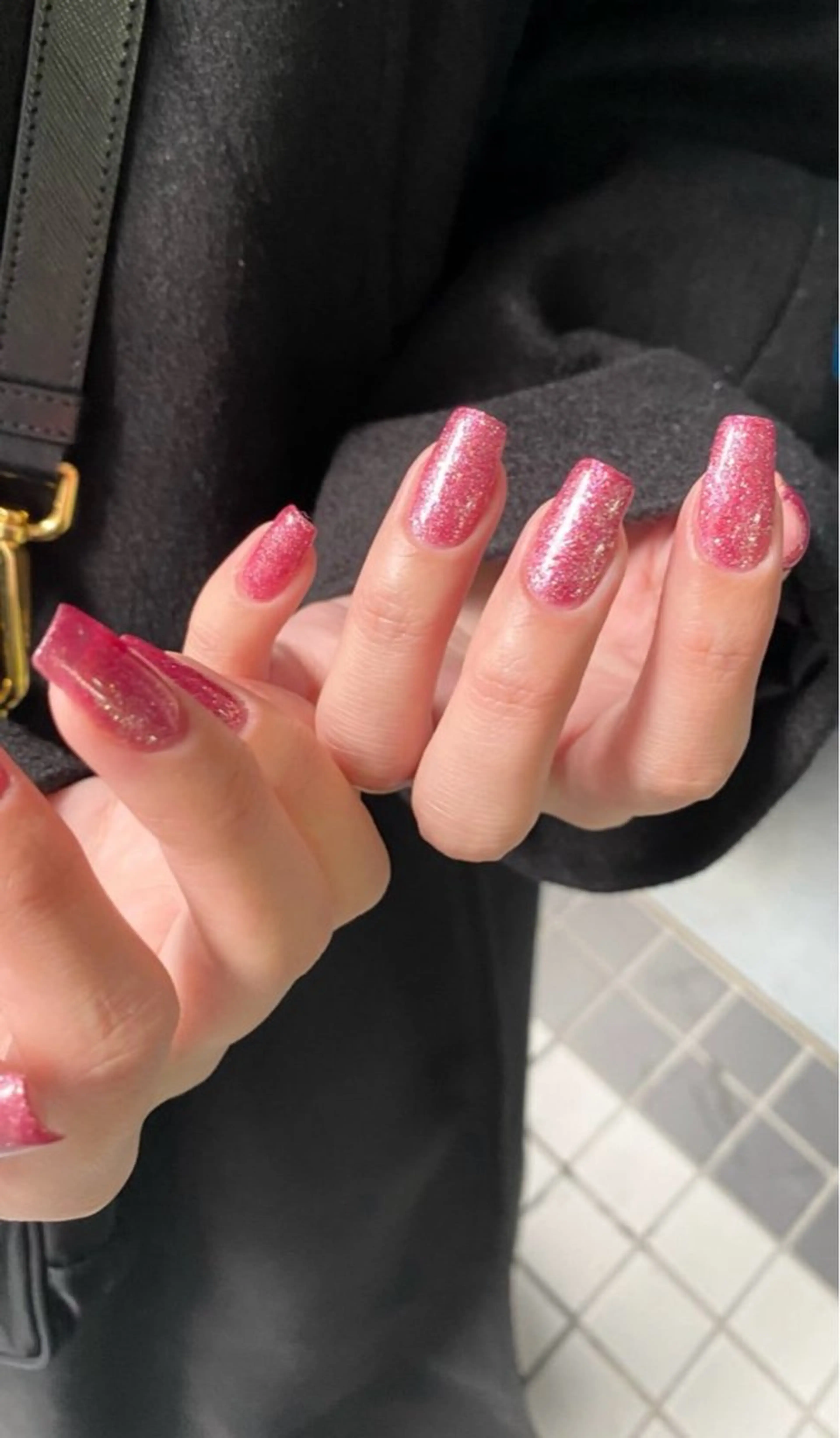 ネイル ラメ(グリッター) ピンク Glad nail hanaのネイルデザイン