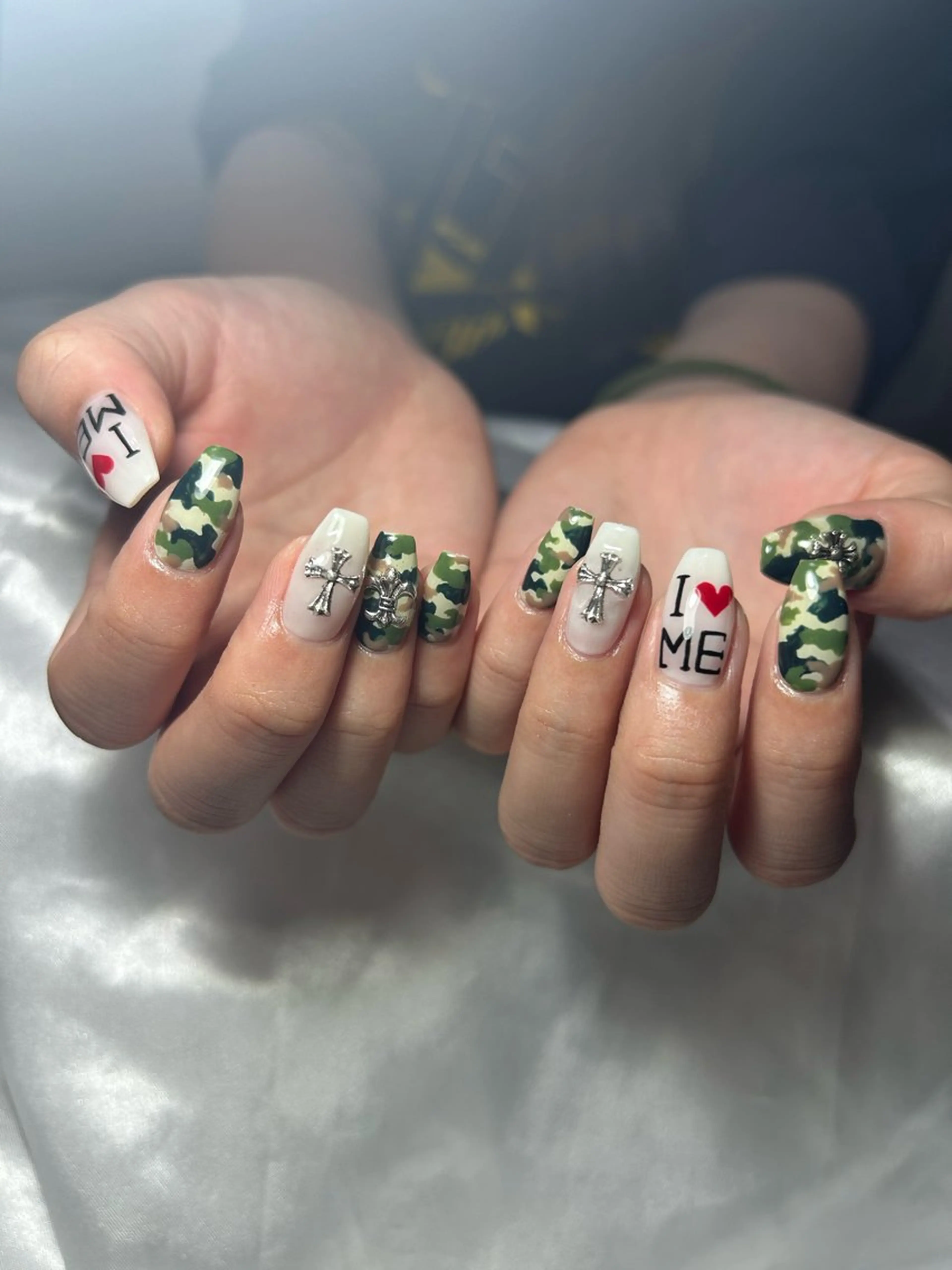 ネイル ハンドネイル nailroom‪ sb‪‪𓈒𓂂𓏸のネイルデザイン