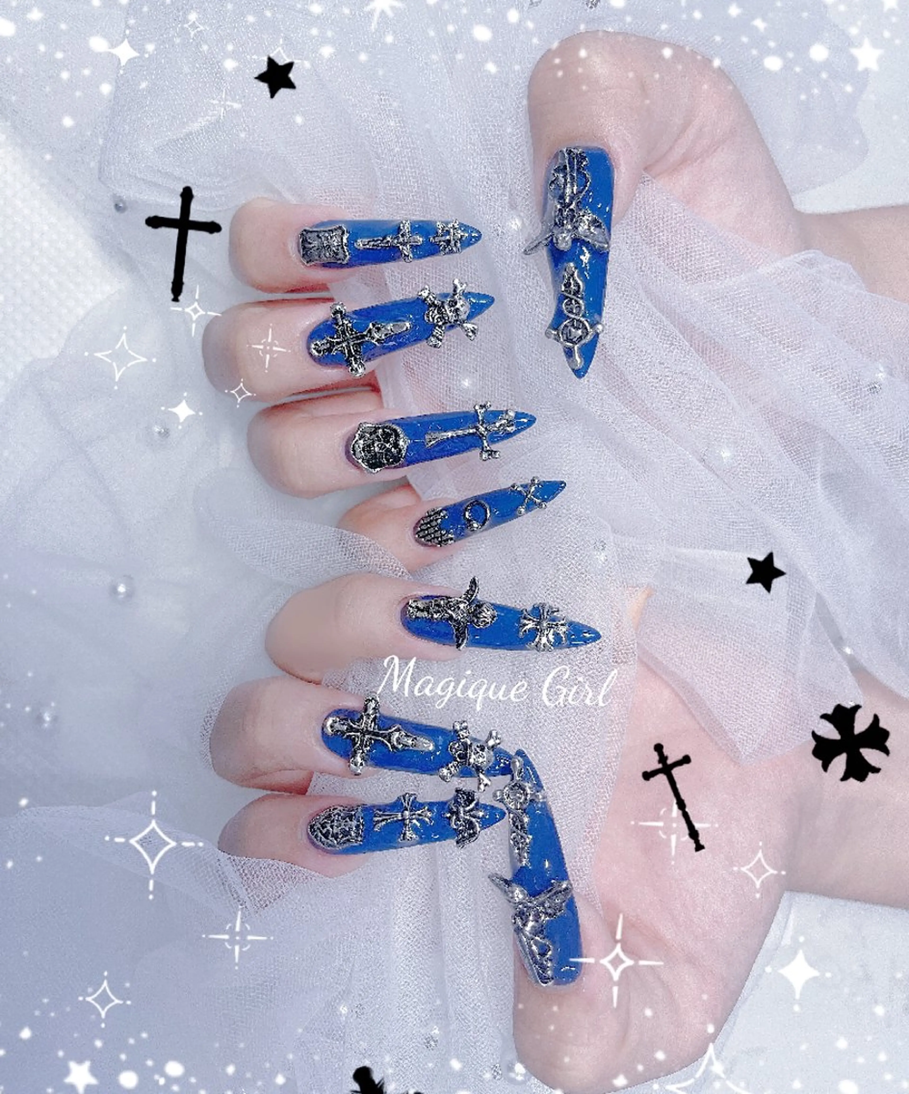 ネイル 鈴木 桃子🌷のネイルデザイン