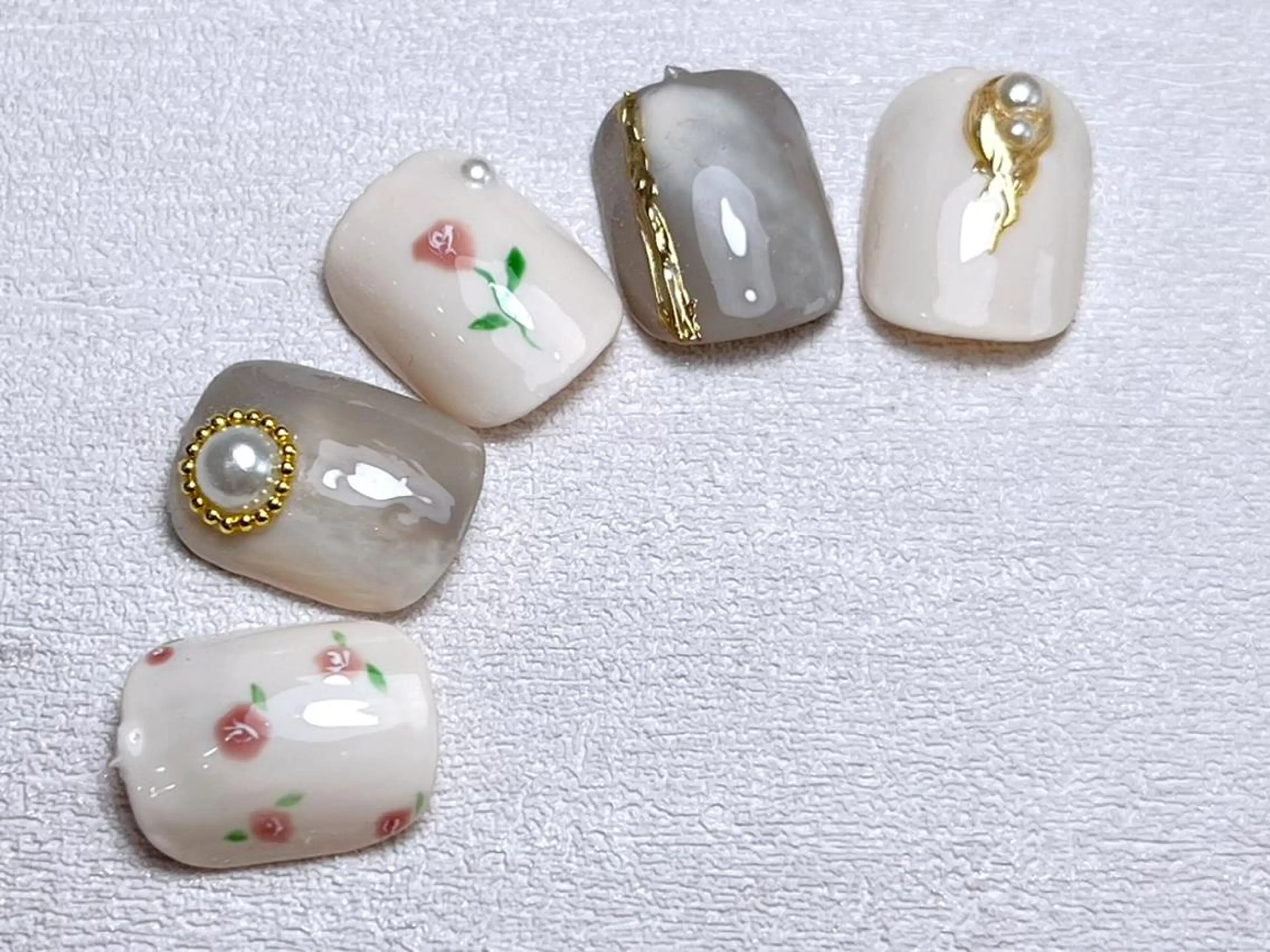 ネイル 🎀新宿Nail ハヤのネイルデザイン