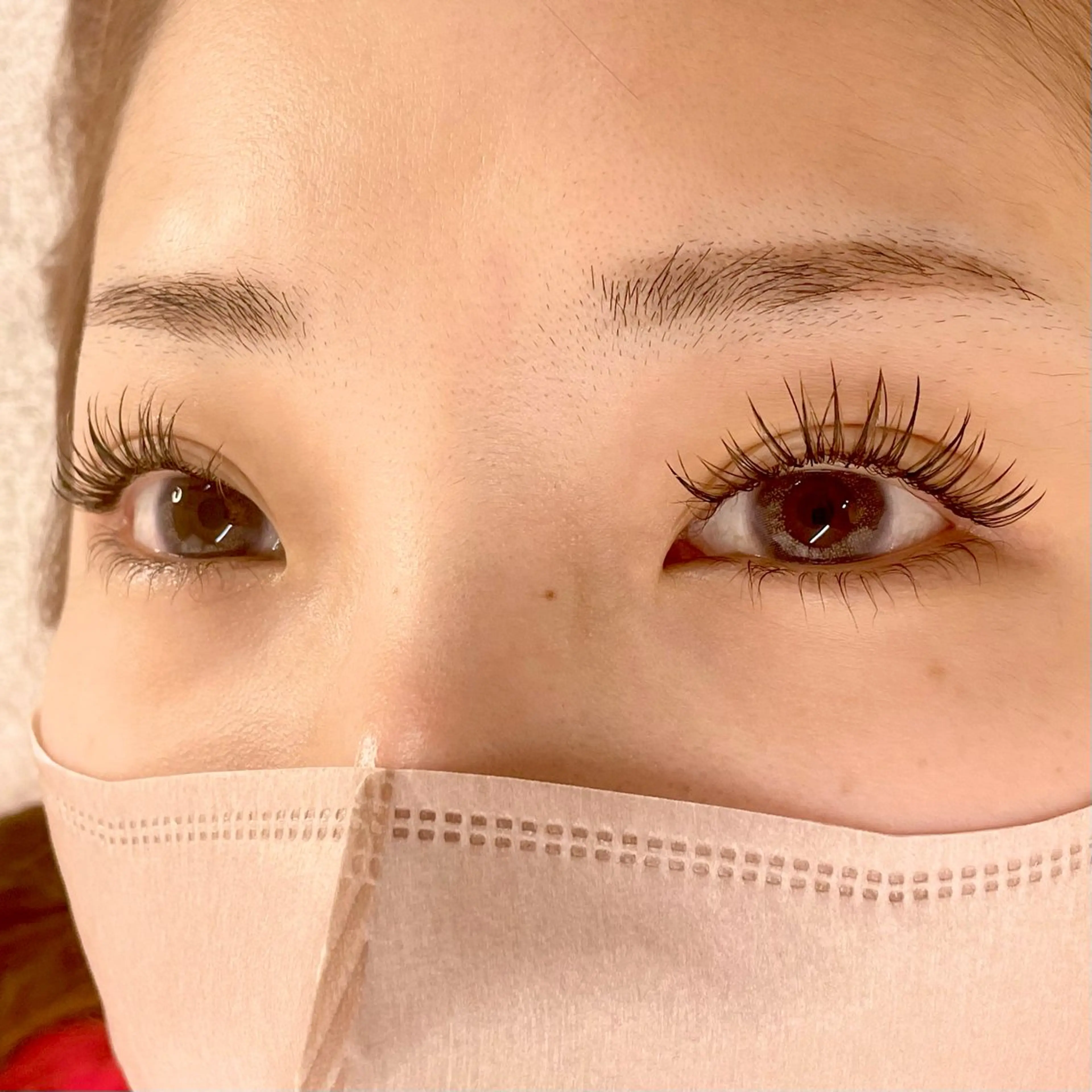 マツエク・マツパ カラーマツエク マツパ ayumi/似合わせ トレンド/束間🪽の眉毛・アイブロウイメージ