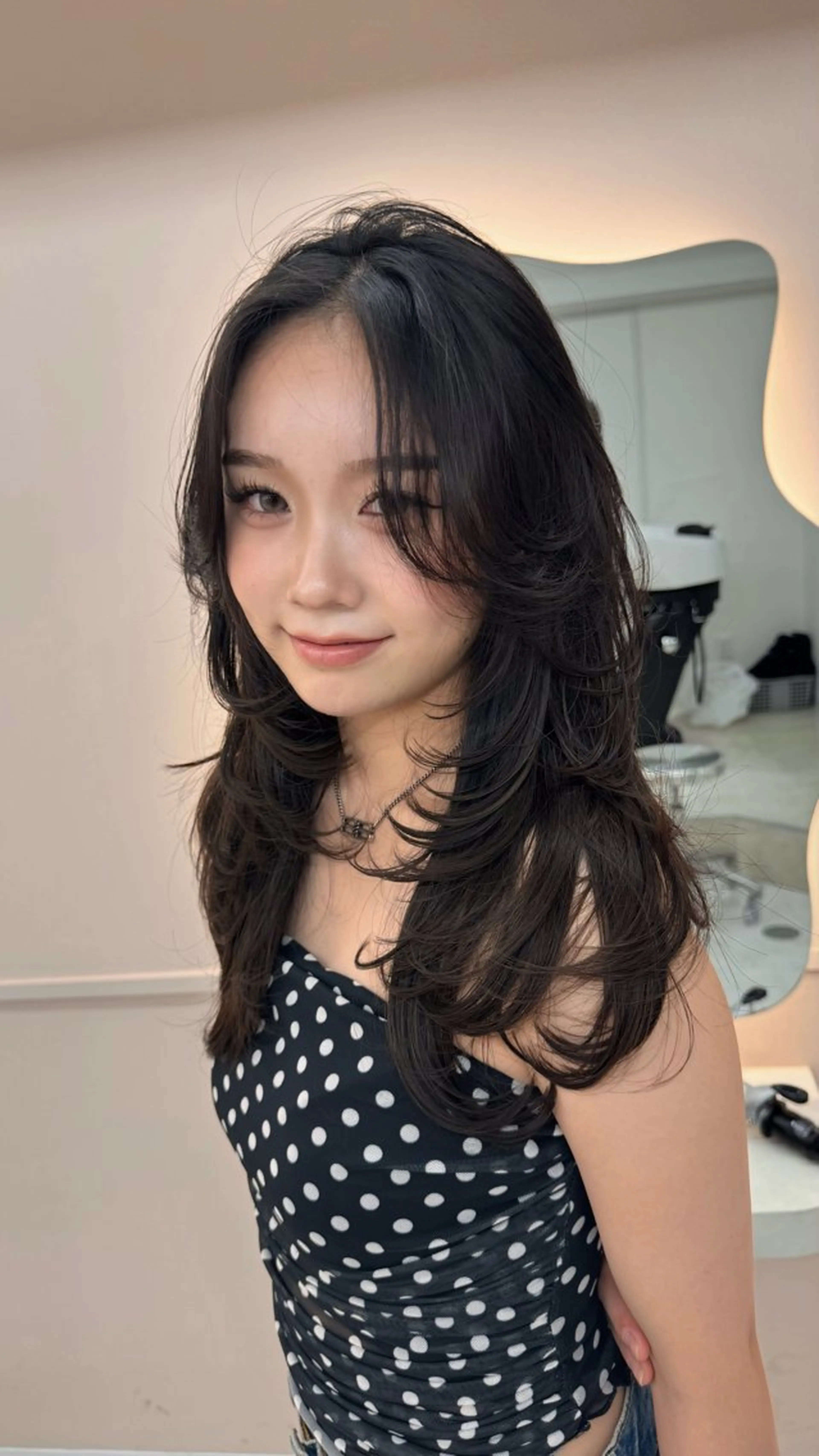 ロング YOLO所属・SHINO 渋谷／モデル募集のヘアスタイル