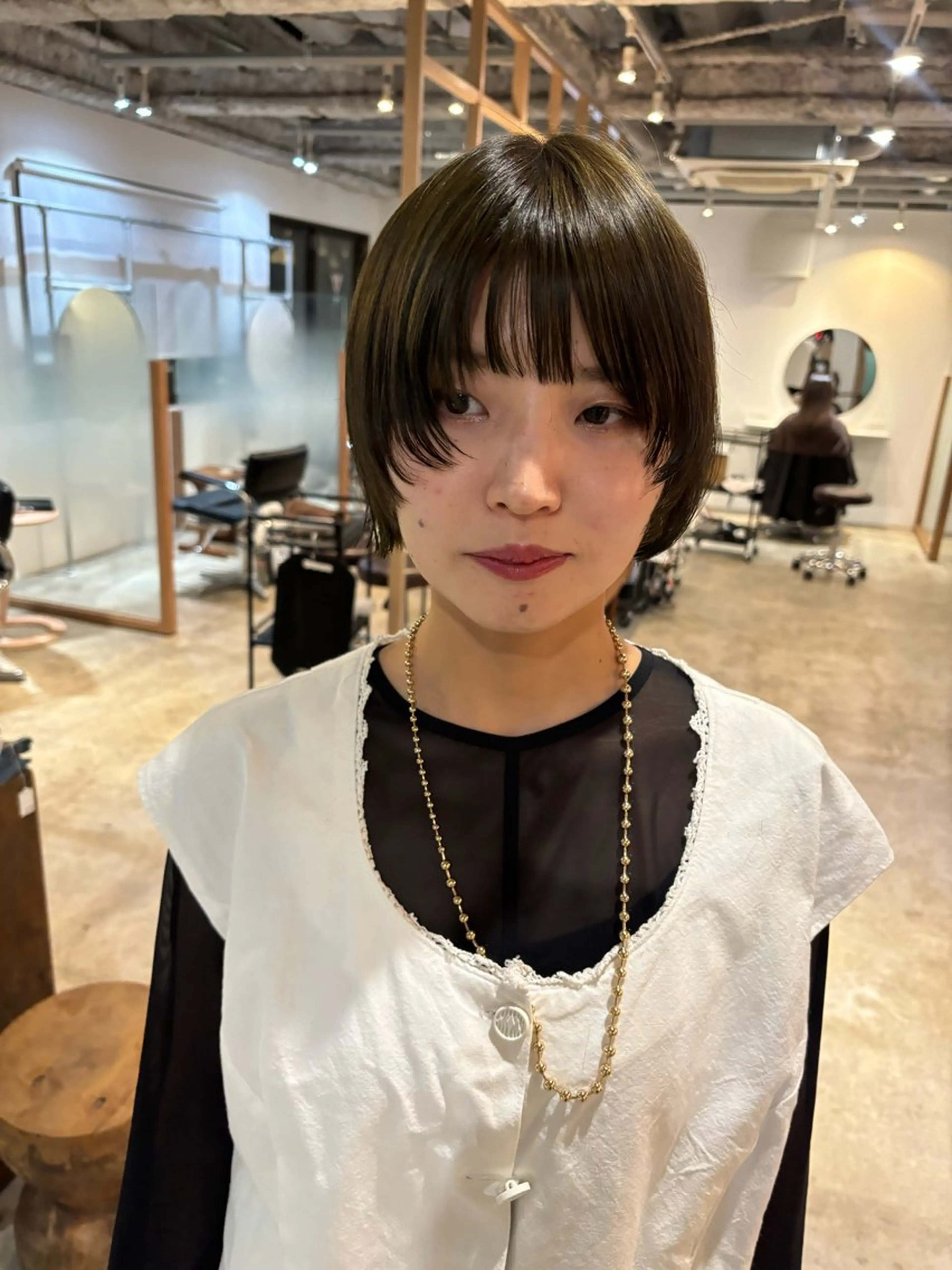 ショート カラー カット ヘアカラー トリートメント Hayashi Shioriのヘアスタイル