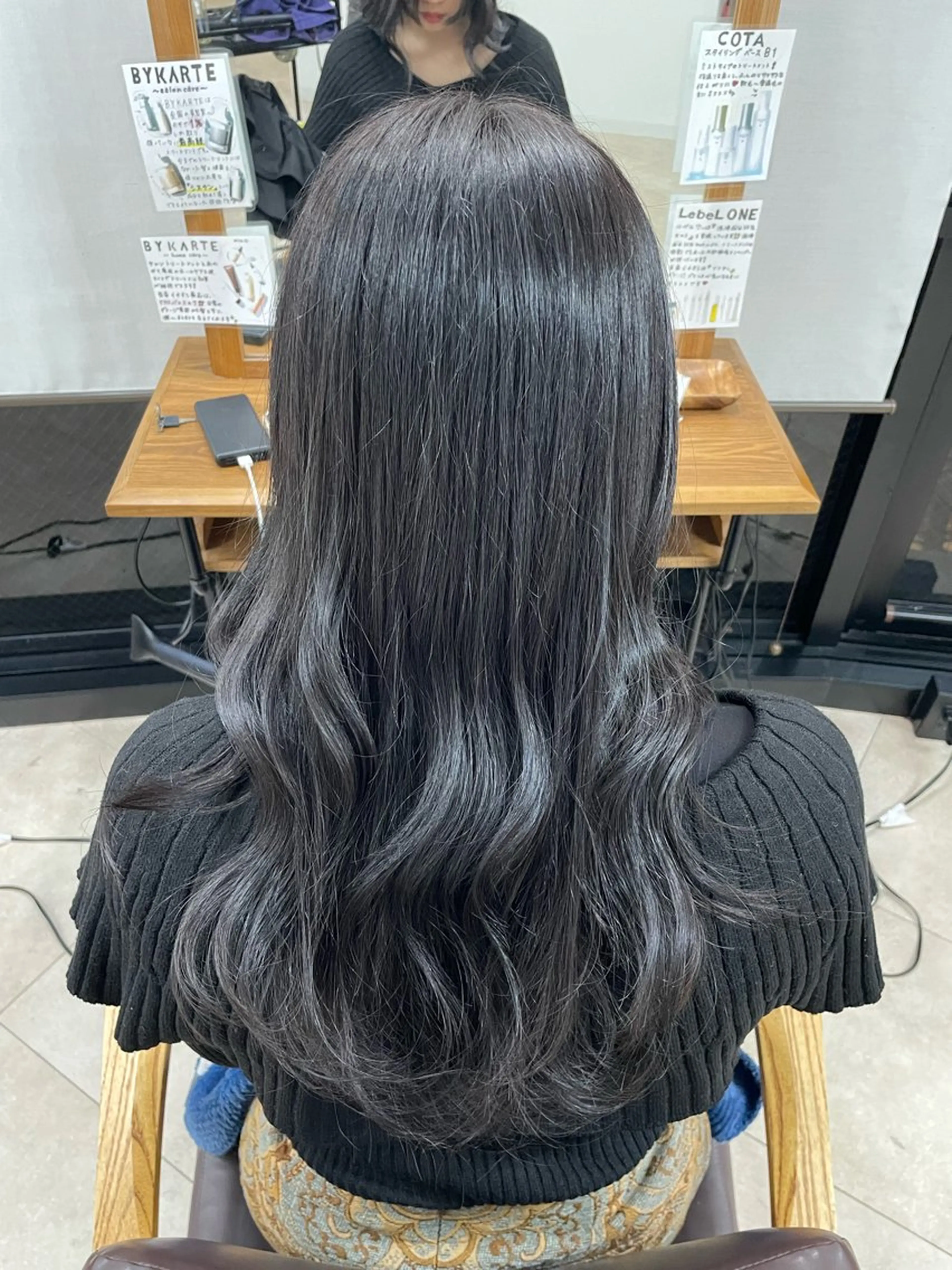 ロング _WHITE京橋店 佐伯 碧のヘアスタイル
