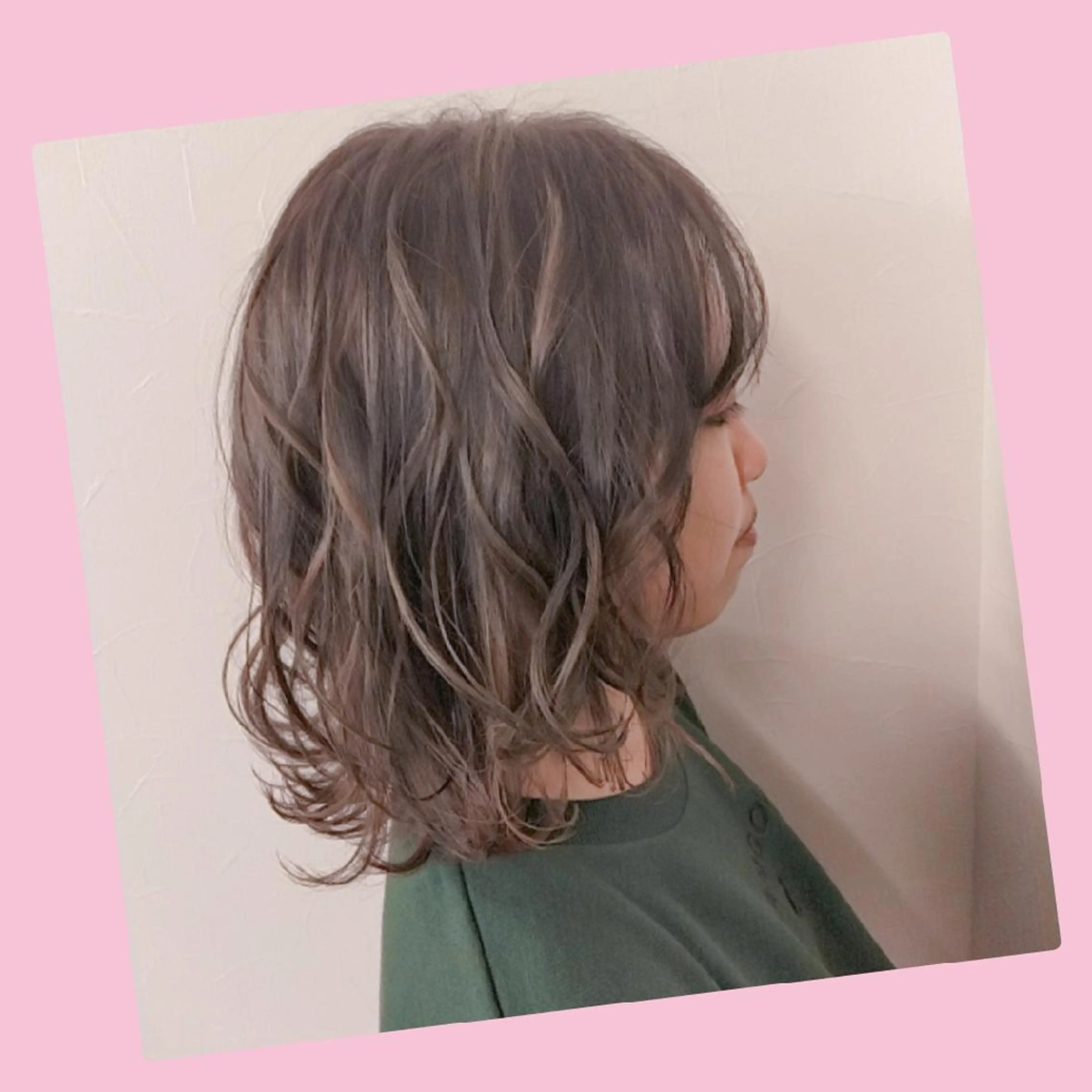 ミディアム カラー アッシュ バレイヤージュ ベージュカラー ブリーチ ダブルカラー デザインカラー髪質 改善Lilithのその他イメージ