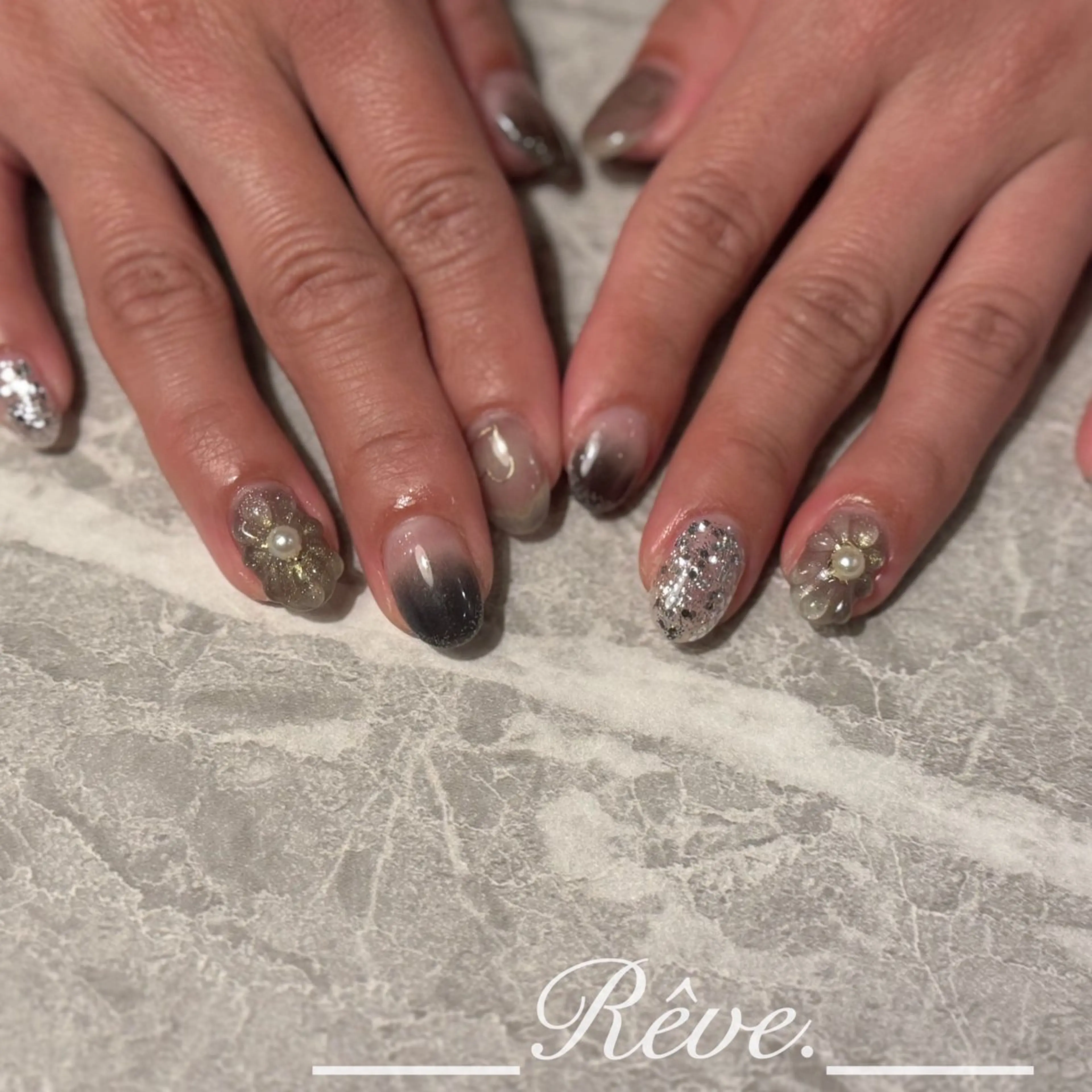 ネイル Reve.所属・Reve. 黒澤のネイルデザイン
