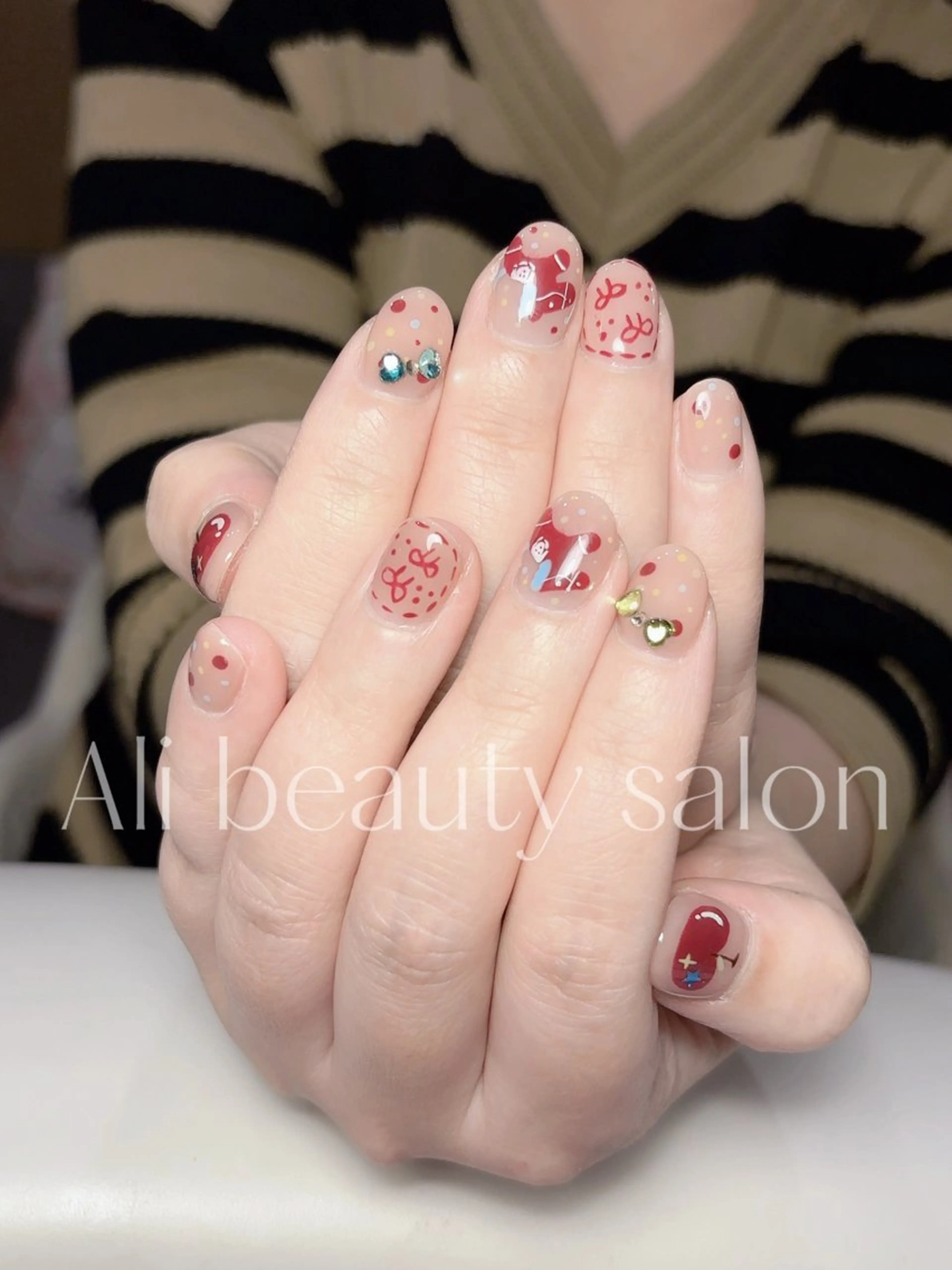 ネイル 持ち込み ハンドネイル Ali 新小岩 ネイル専門のネイルデザイン