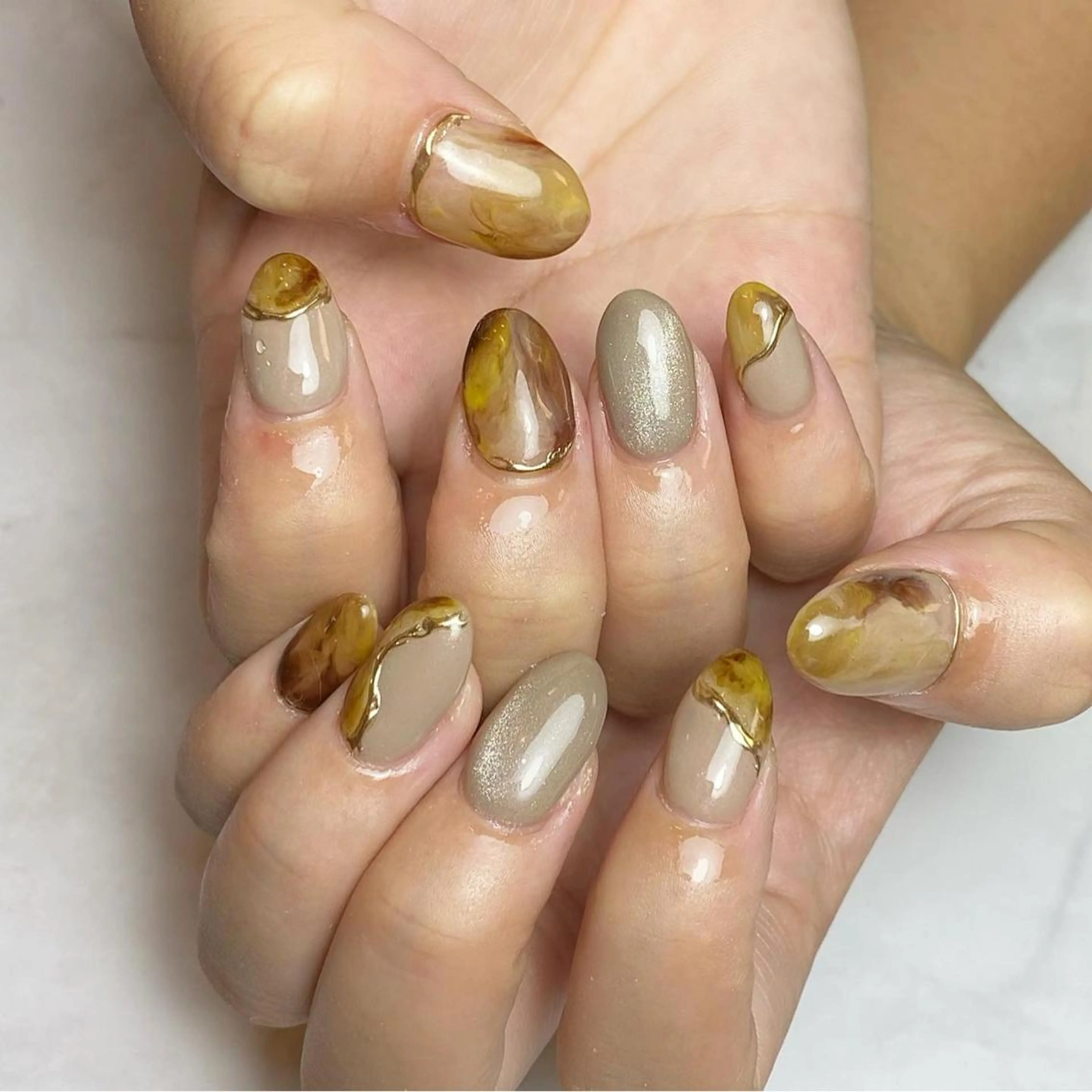 ネイル ロングネイル マグネットネイル ニュアンスネイル Nail ameria megu所属・ameria meguのネイルデザイン