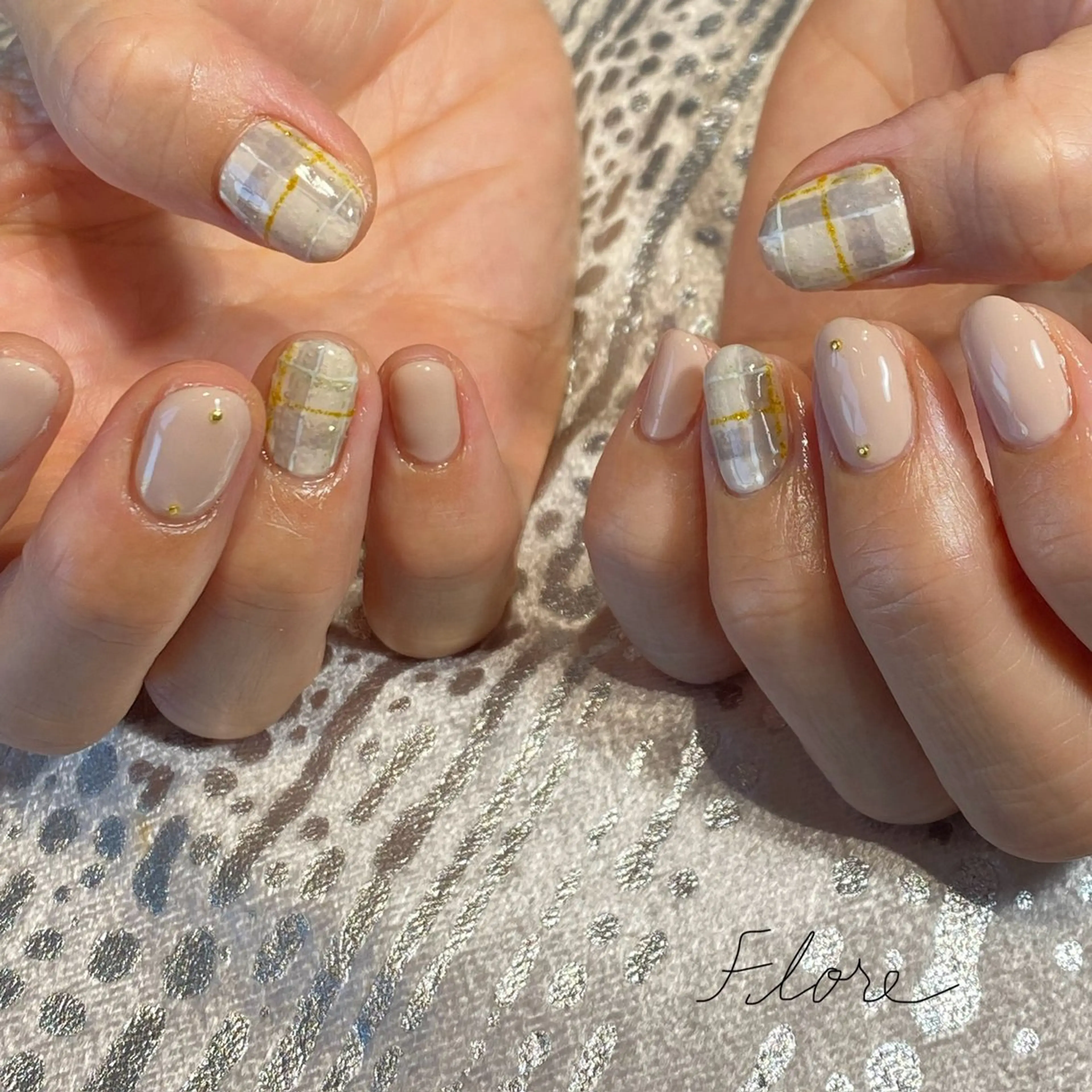 ネイル Flore (フロール)の眉毛・アイブロウイメージ