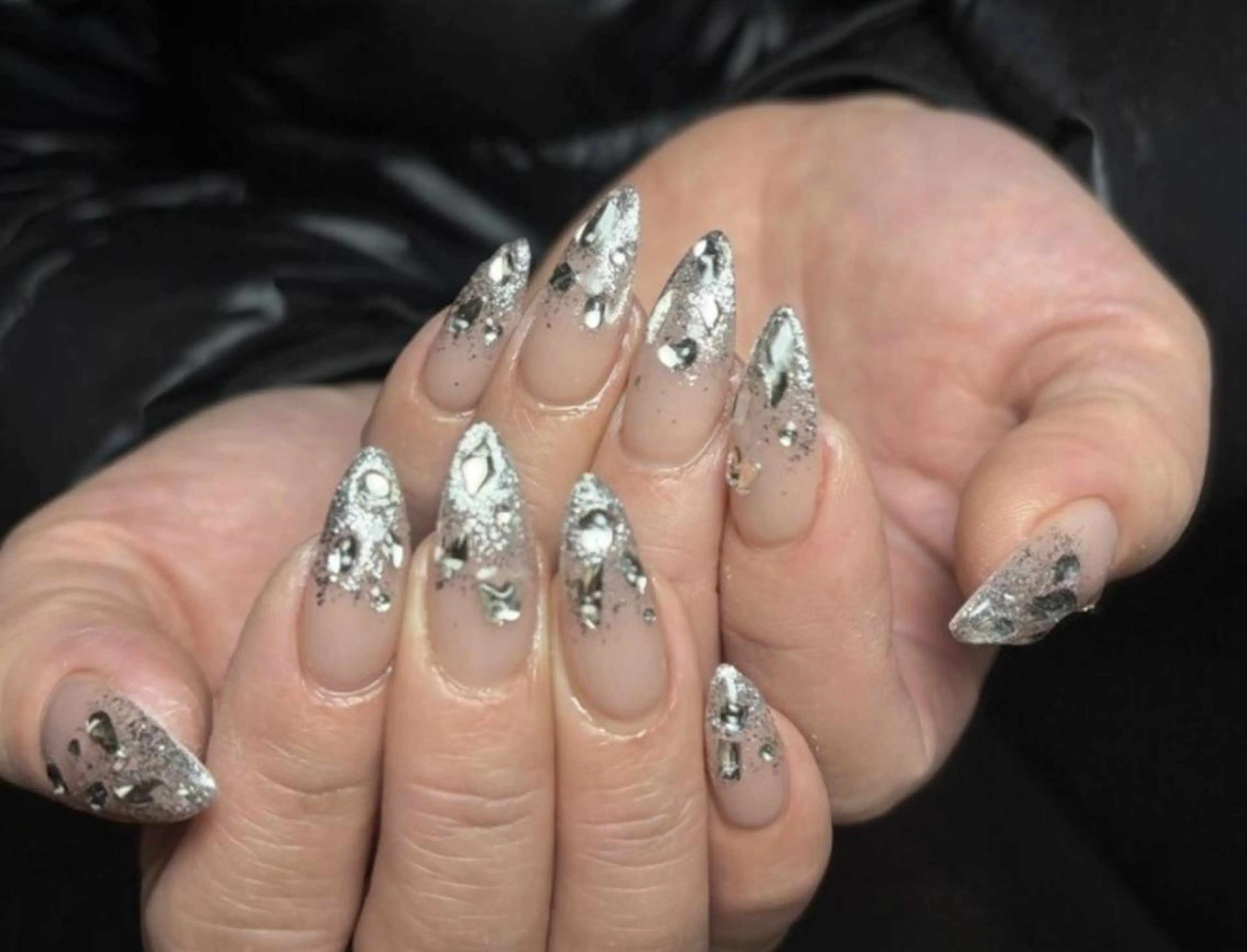 ネイル ハンドネイル ハンドケア Ui_Amor (パラジェル)のネイルデザイン