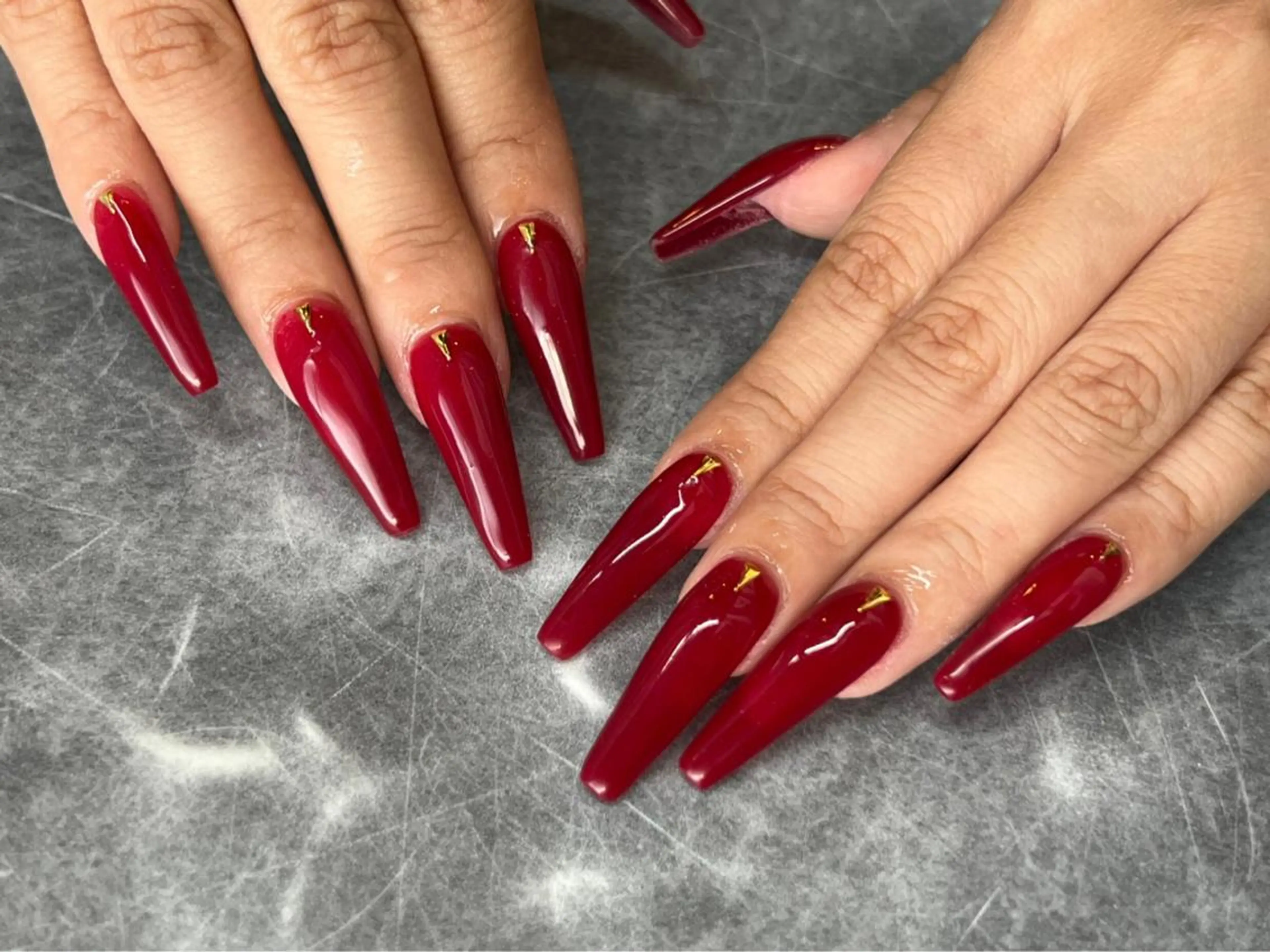 ネイル ボルドー 【やり放題専門店】 スカルプ＆長さ出しのネイルデザイン