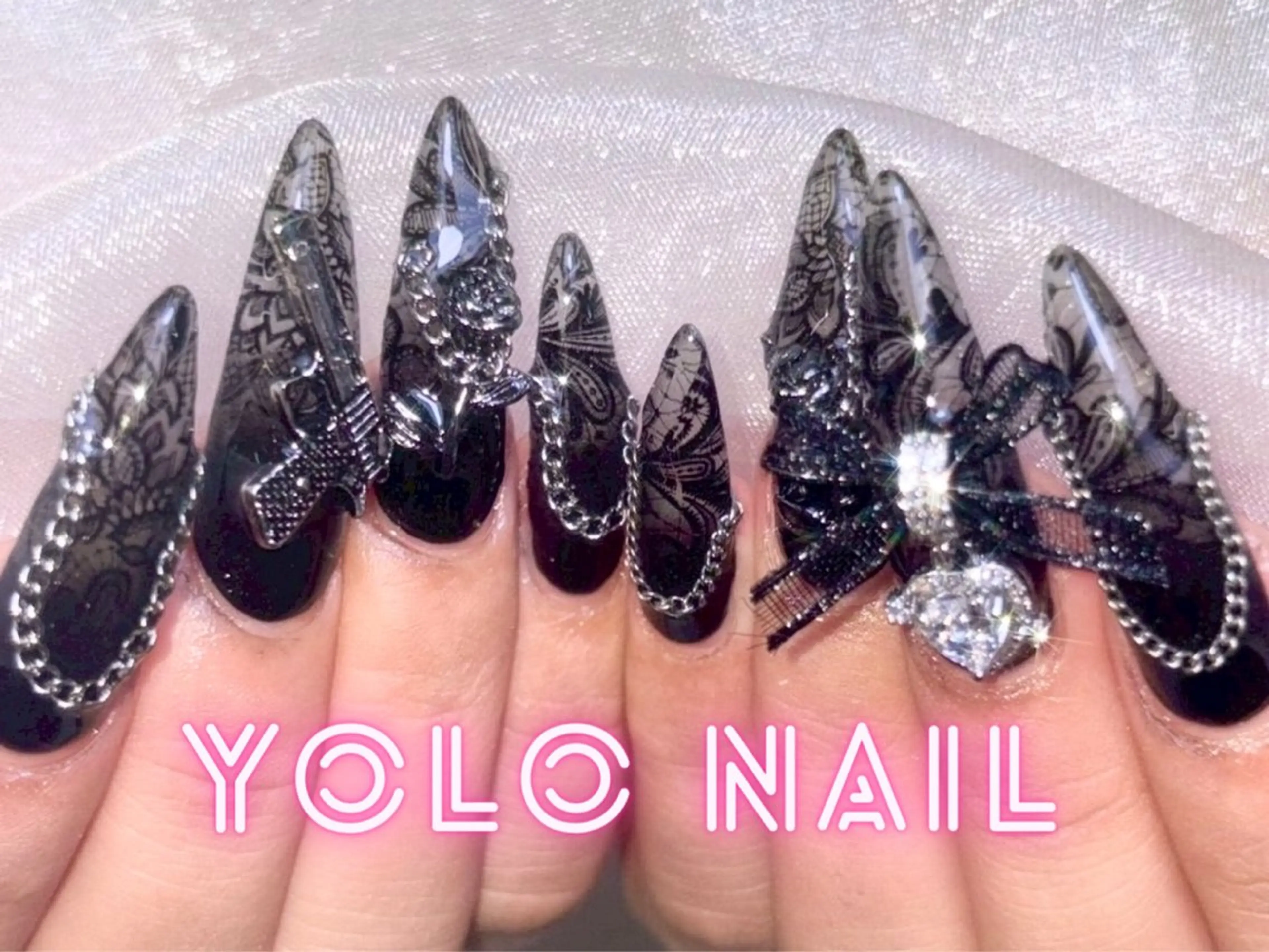 ネイル 持ち込み ハンドネイル YOLONAIL心斎橋店所属・田本 和音のネイルデザイン