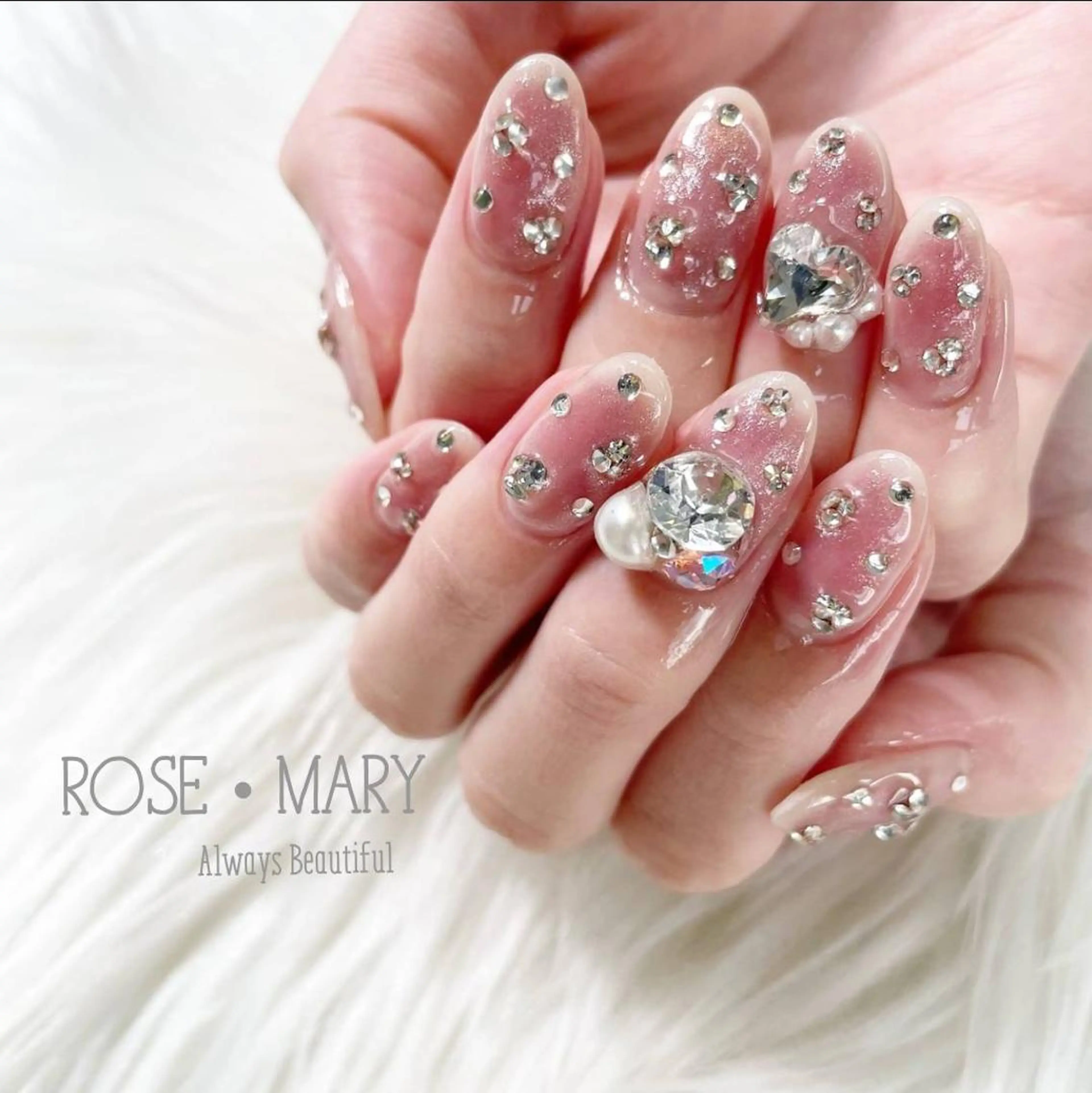 ネイル ハンドネイル ROSE・ MARY 鈴木のネイルデザイン