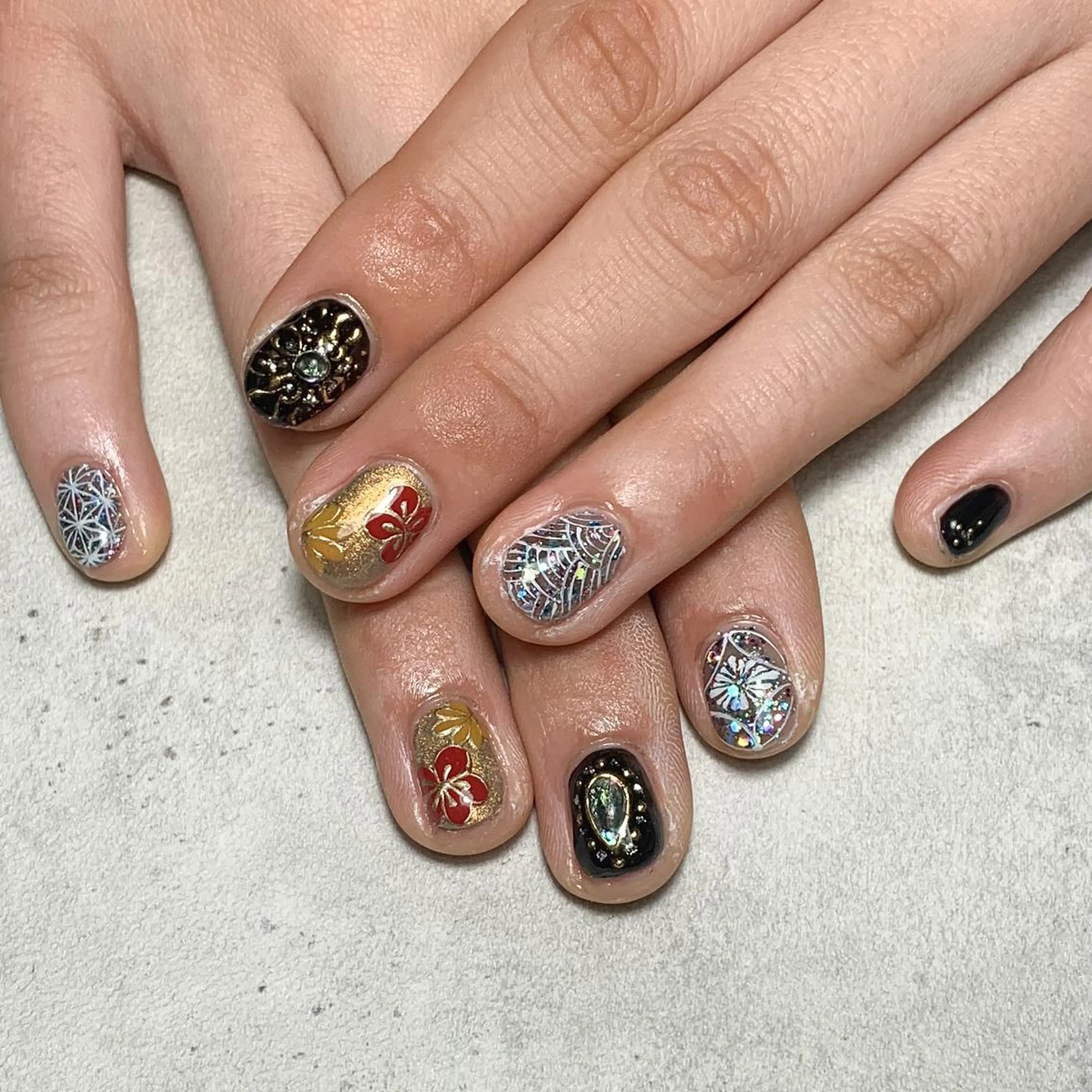 ネイル ハンドネイル atelier　FIORITURA所属・FIORITURA aiのネイルデザイン