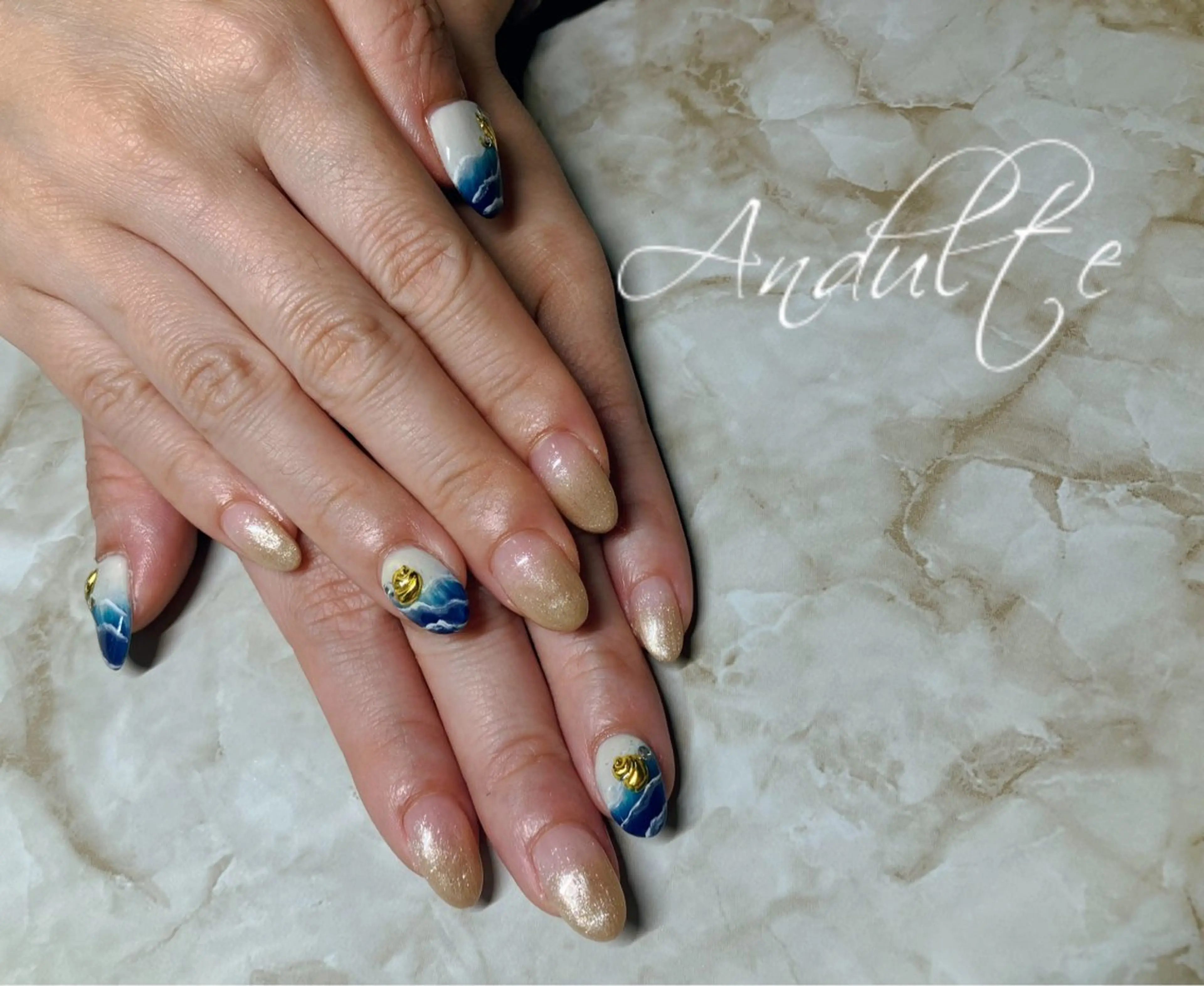 ネイル andulte MAIのネイルデザイン