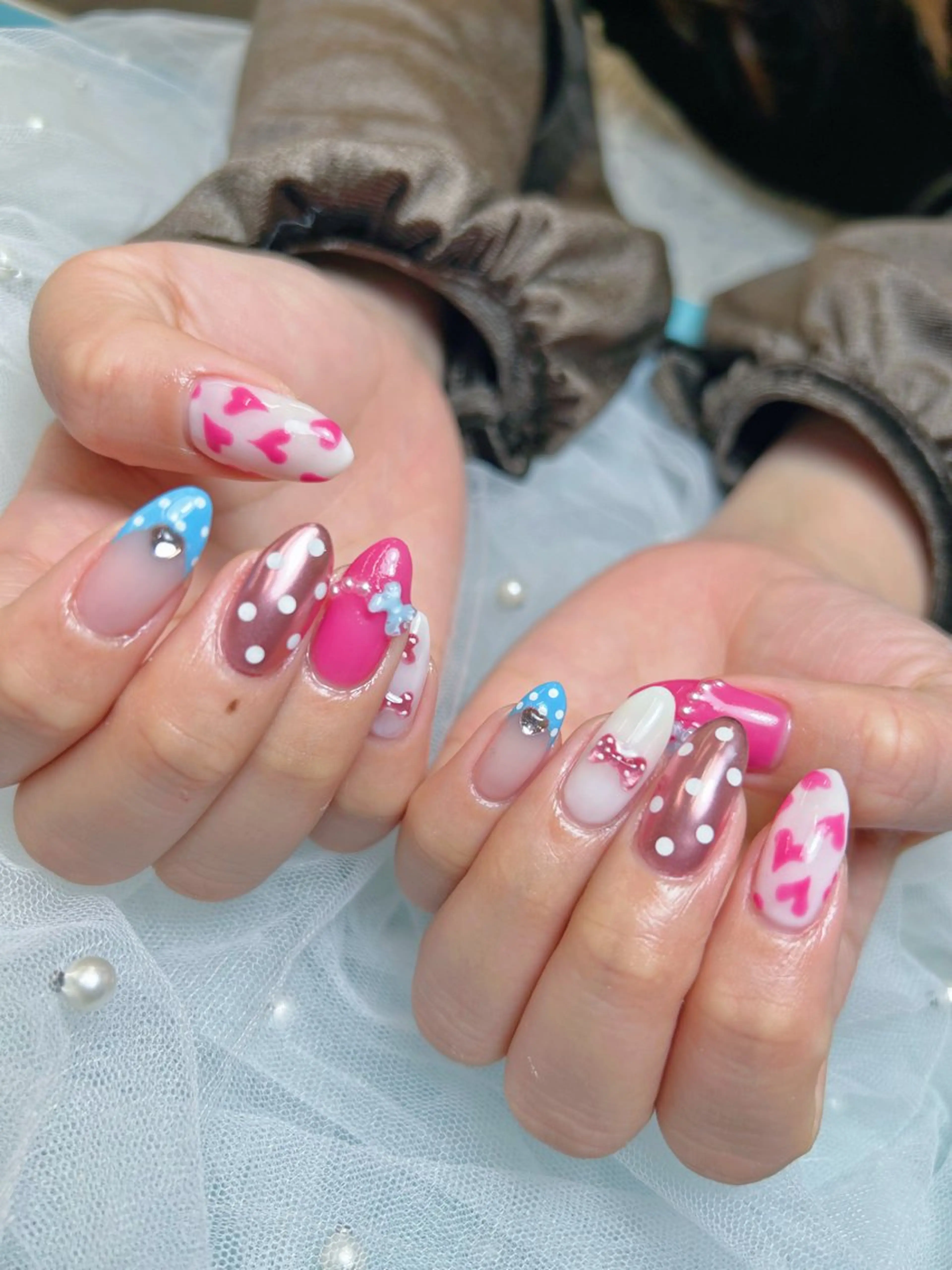 ネイル takara nail所属・takara射水高岡 マグネット韓国ポップのネイルデザイン