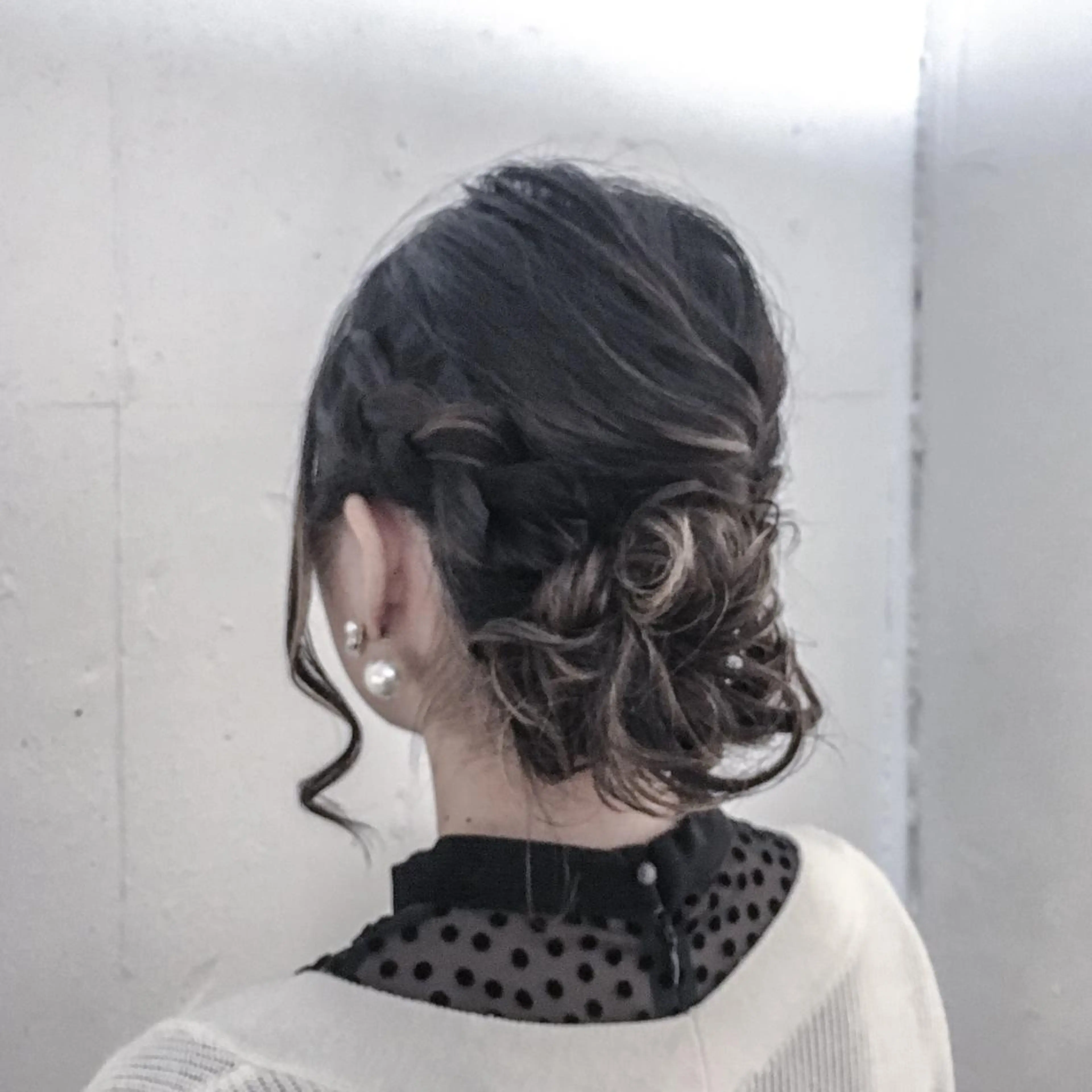 セミロング カラー ヘアアレンジ トミタ アツシのヘアスタイル