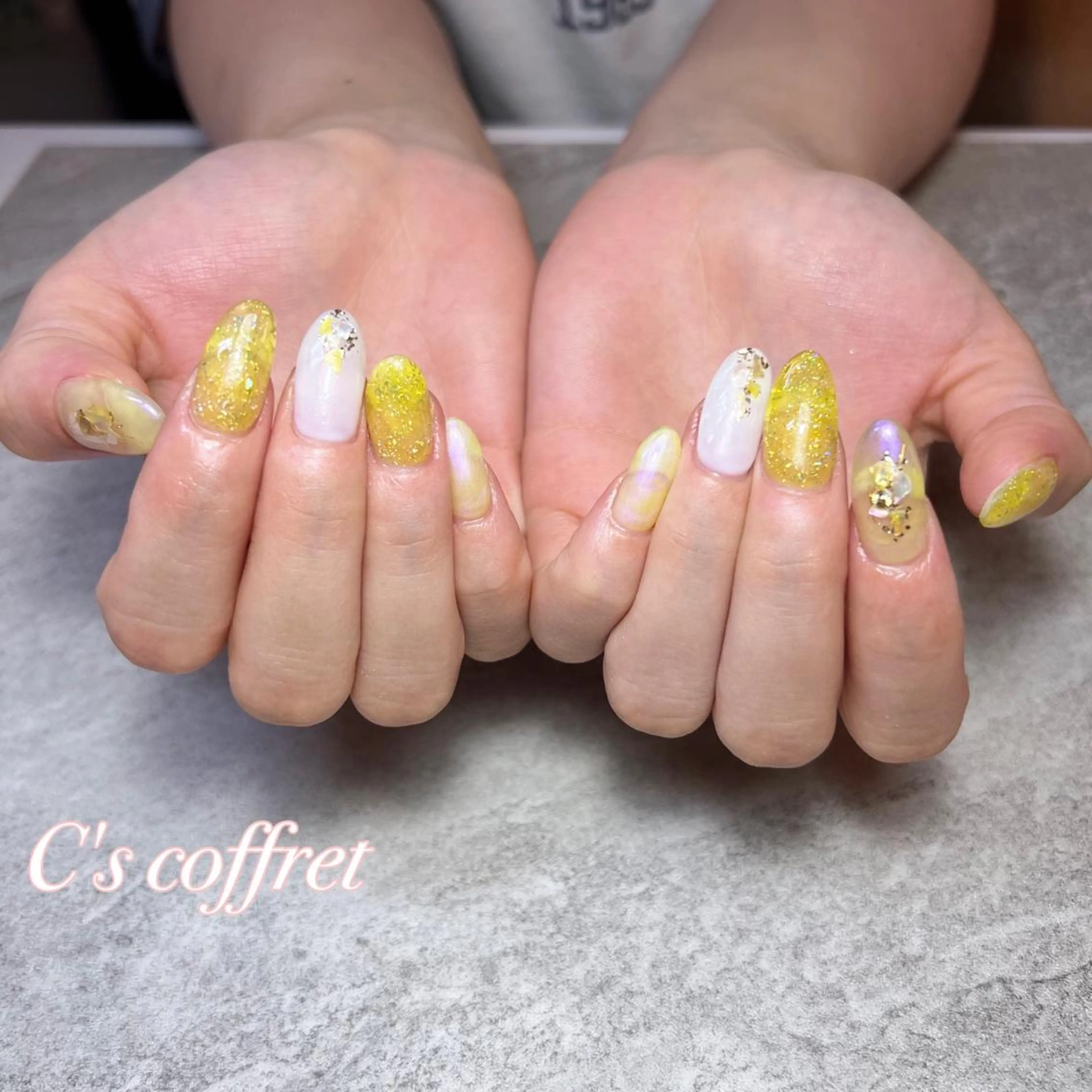 ネイル C's coffret所属・C's coffretのネイルデザイン