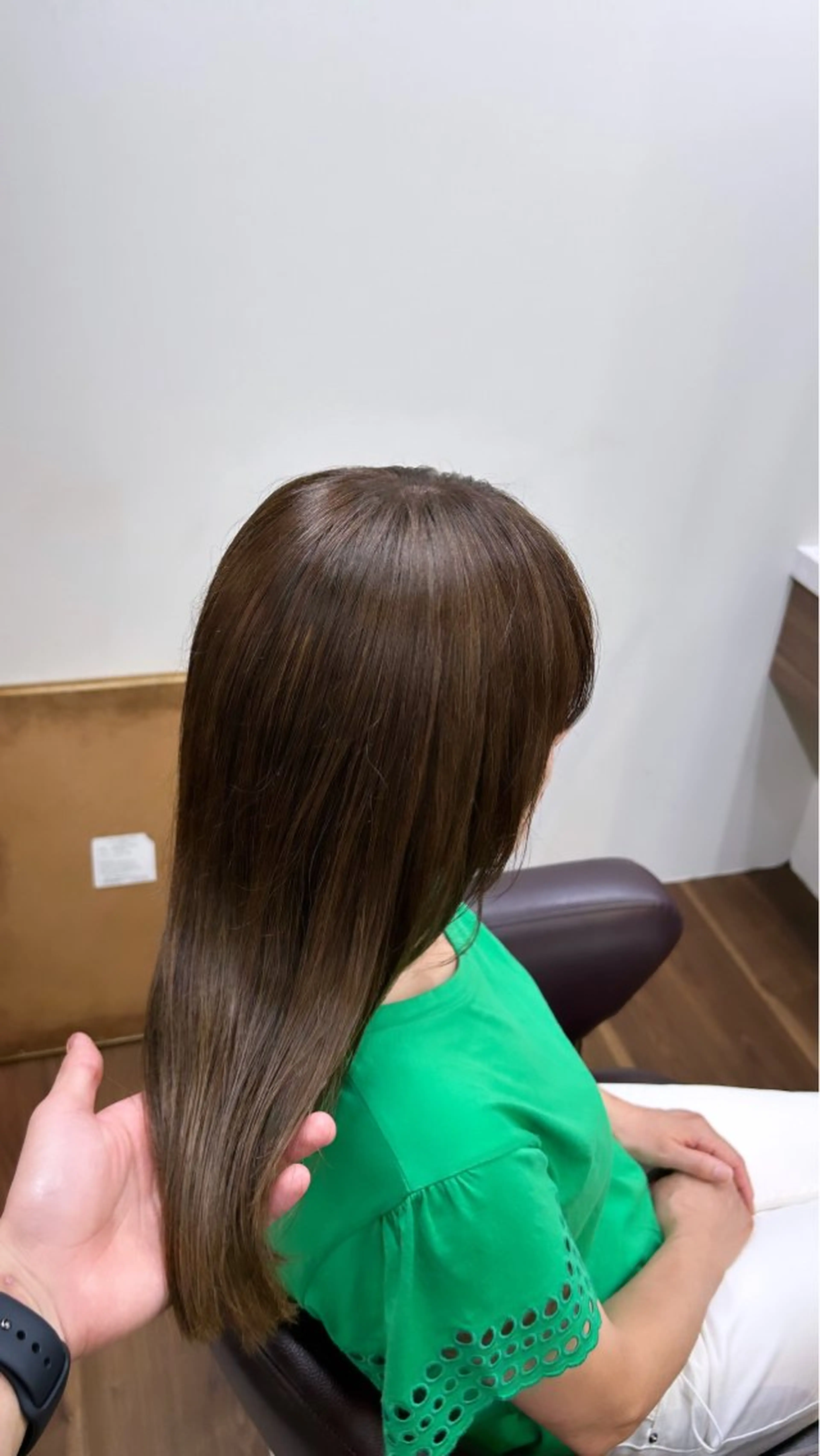 セミロング カラー 透明感カラー ハイライトカラー ハイライト Art BeAuté ROUGET所属・野上 晃生のヘアスタイル