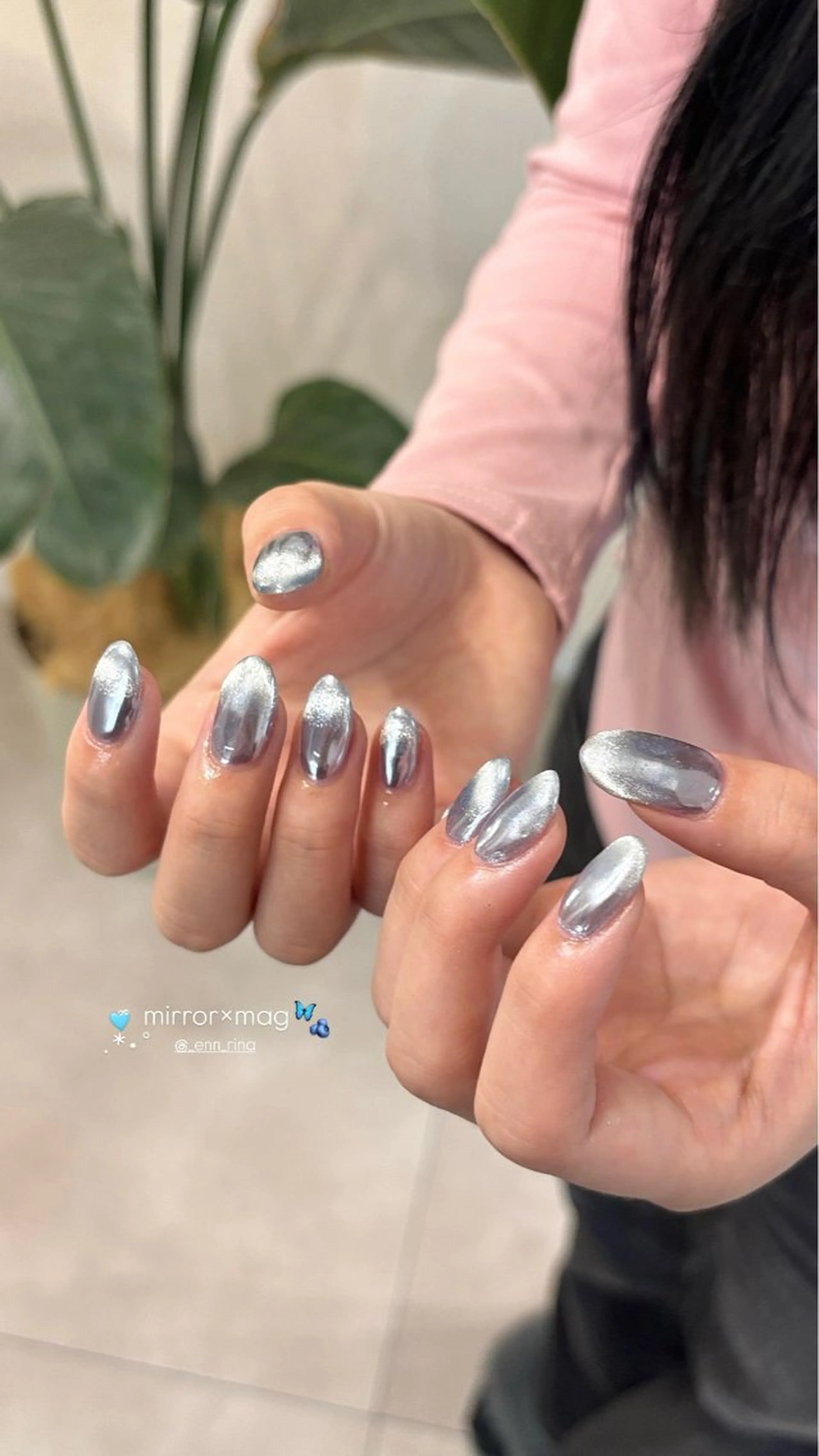 ネイル マグネットネイル ミラーネイル Nail Salon enn所属・🎀RINA🎀 ennのネイルデザイン