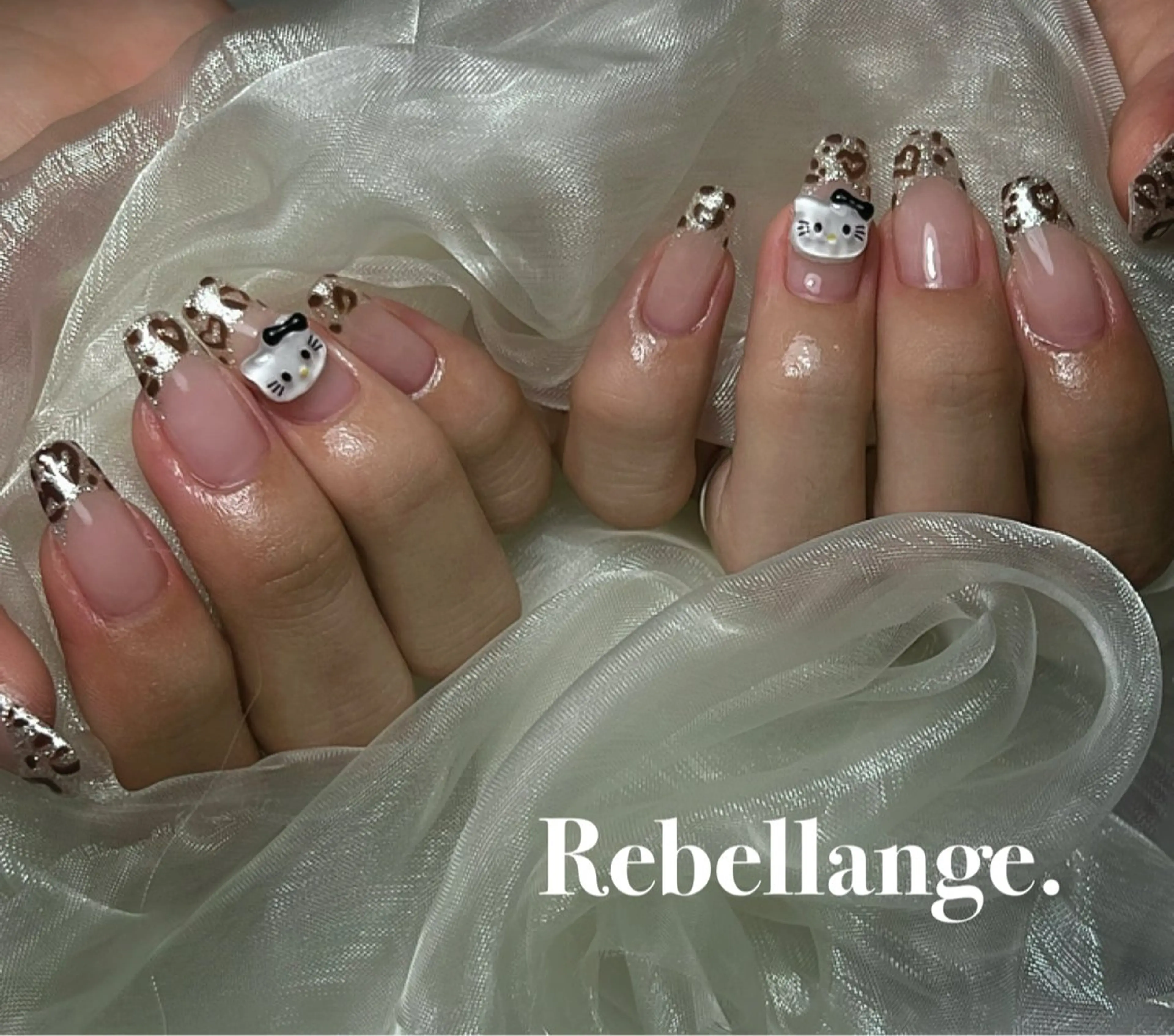 ネイル ハンドネイル Rebellange n.のネイルデザイン