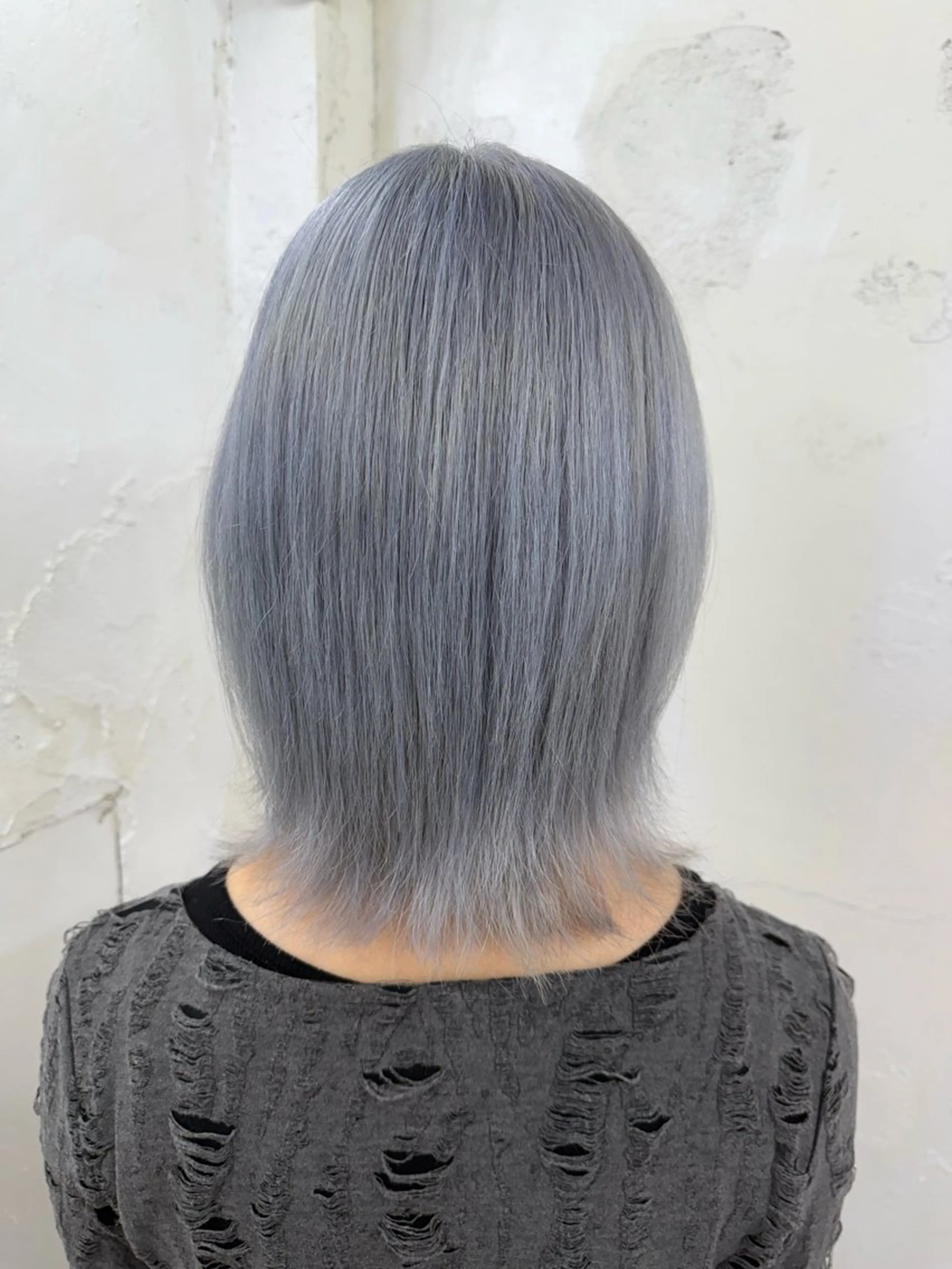 ミディアム カラー ブルーカラー ダブルカラー ヘアカラー トリートメント 𝙃𝘼𝙍𝙐🎀 韓国×エクステのヘアスタイル