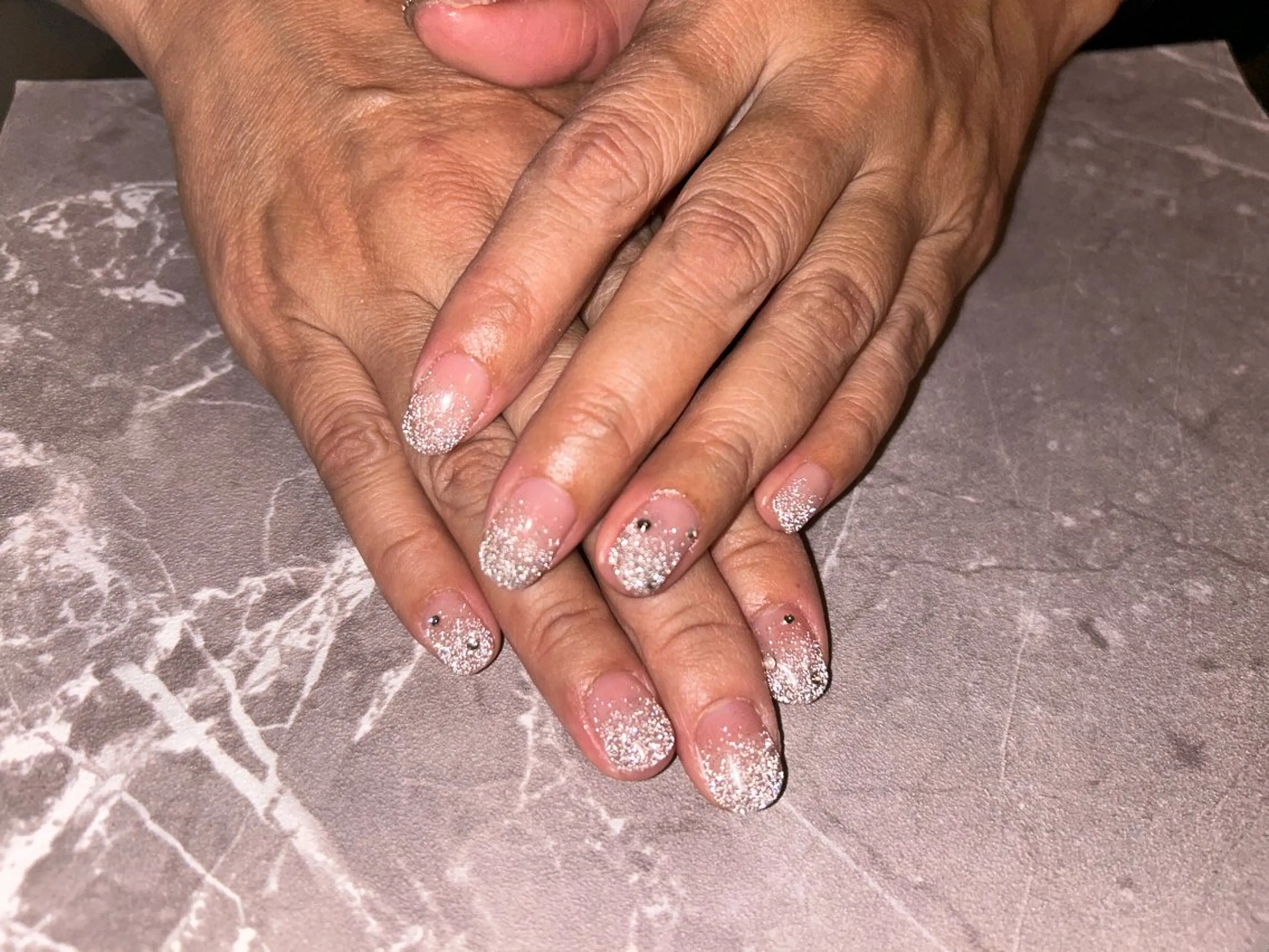 ネイル フラッシュネイル ハンドネイル Lisa’s Salonのネイルデザイン