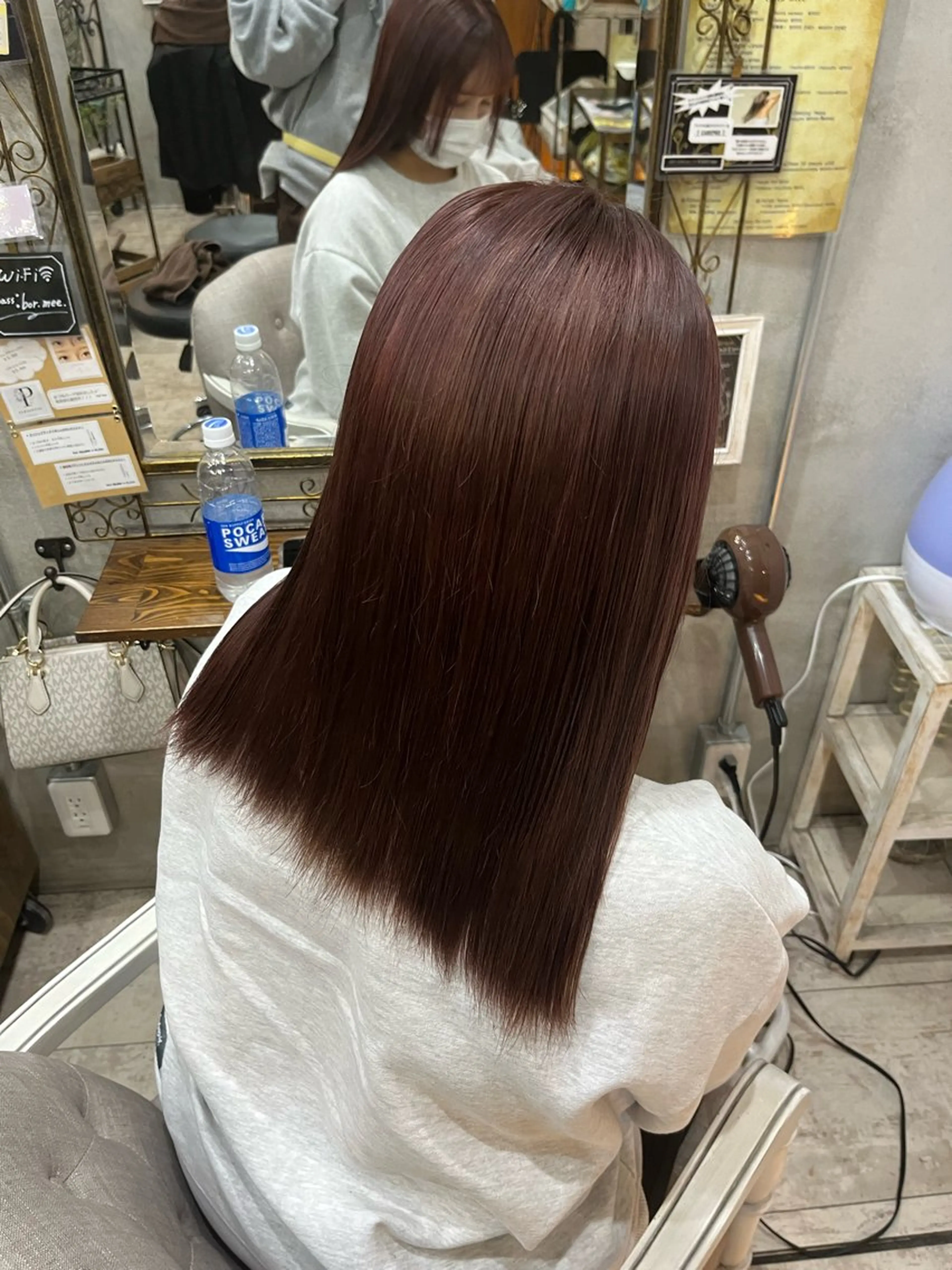 セミロング カラー カット ヘアカラー トリートメント 艶髪/ハイトーン/ ヘアセット/モエノのヘアスタイル