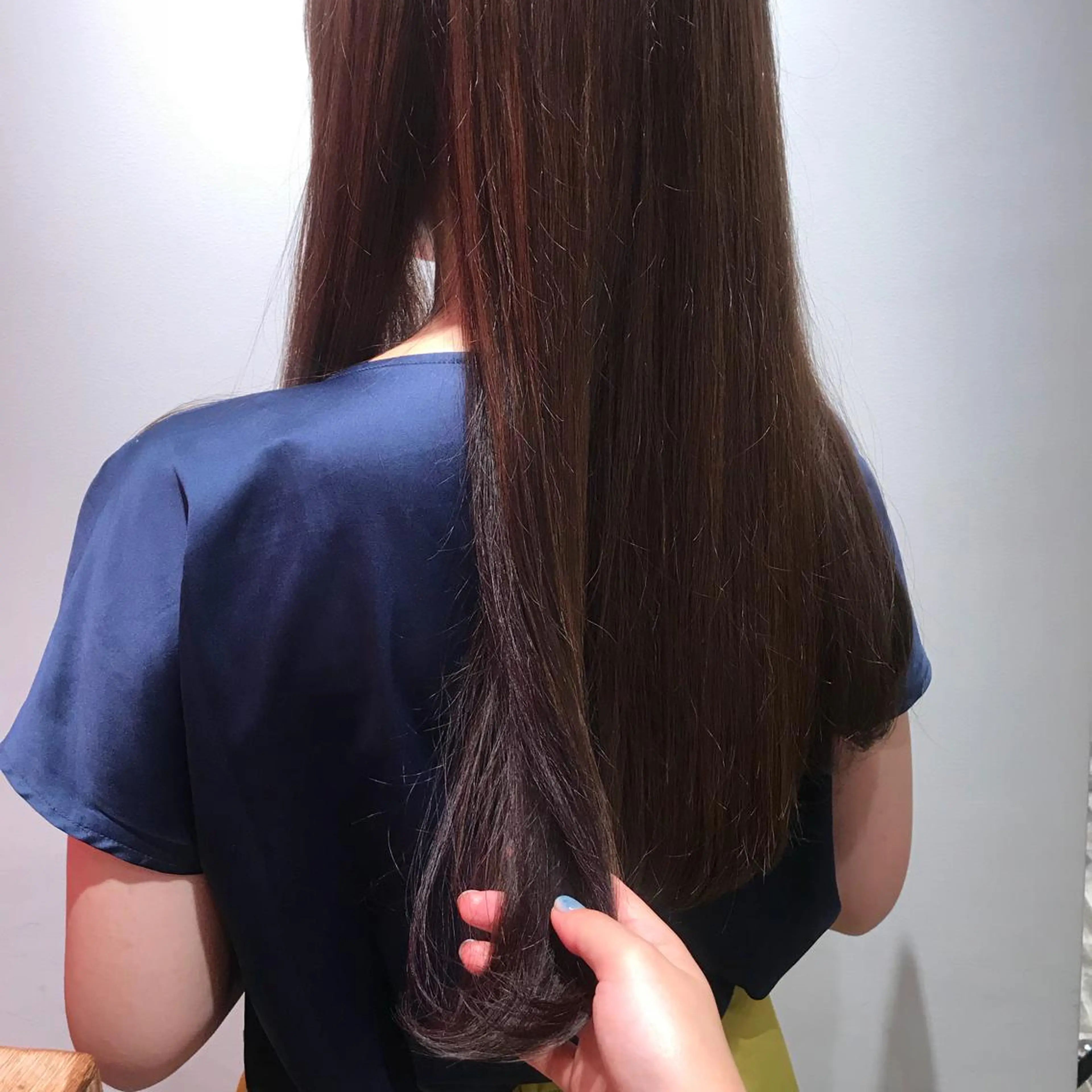 ロング カラー ハイライトカラー バイオレットカラー ハイライト moon  ticobrae所属・こくしょう れいかのヘアスタイル