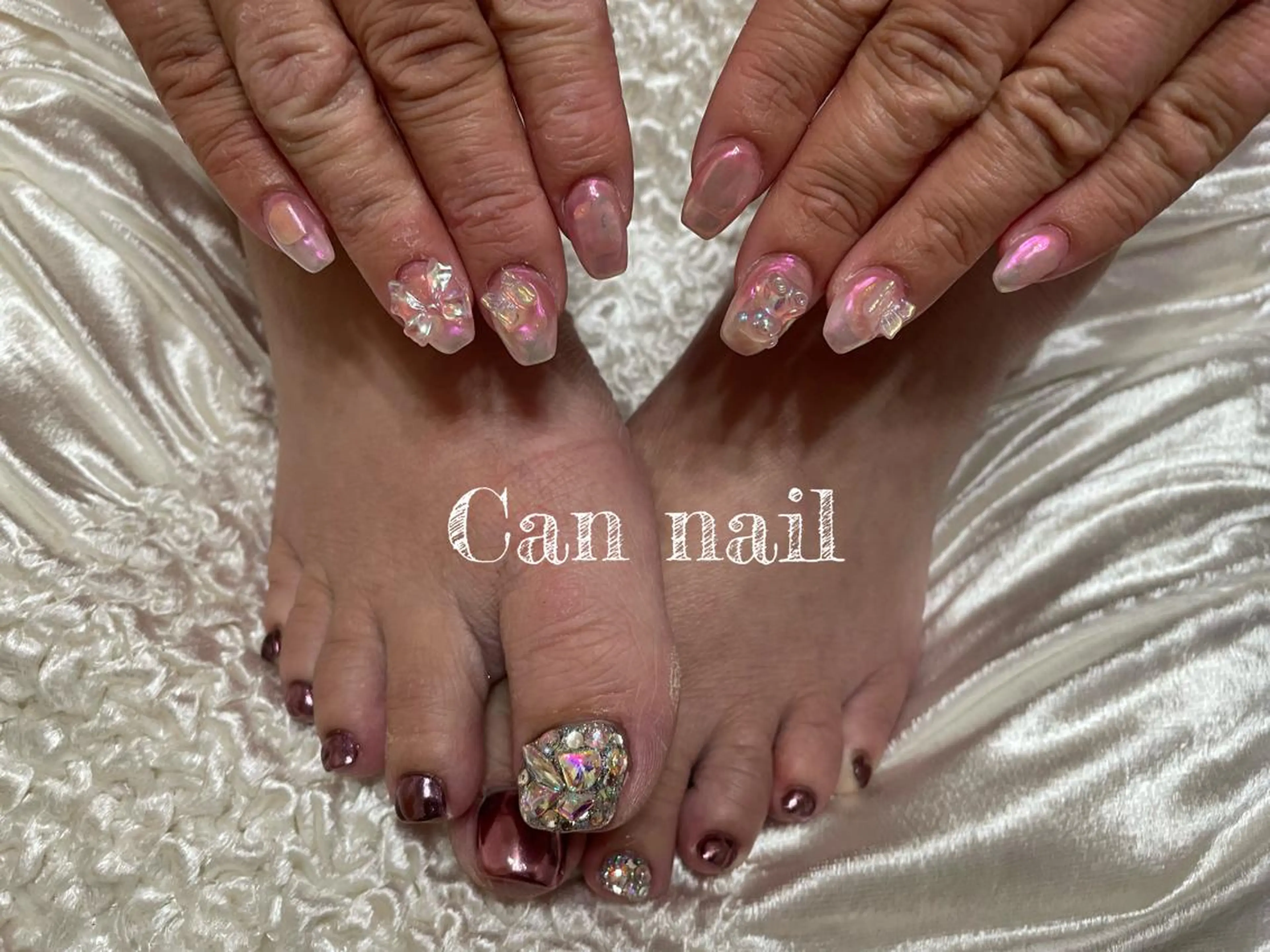 ミディアム ネイル Parfum パルファンのネイルデザイン