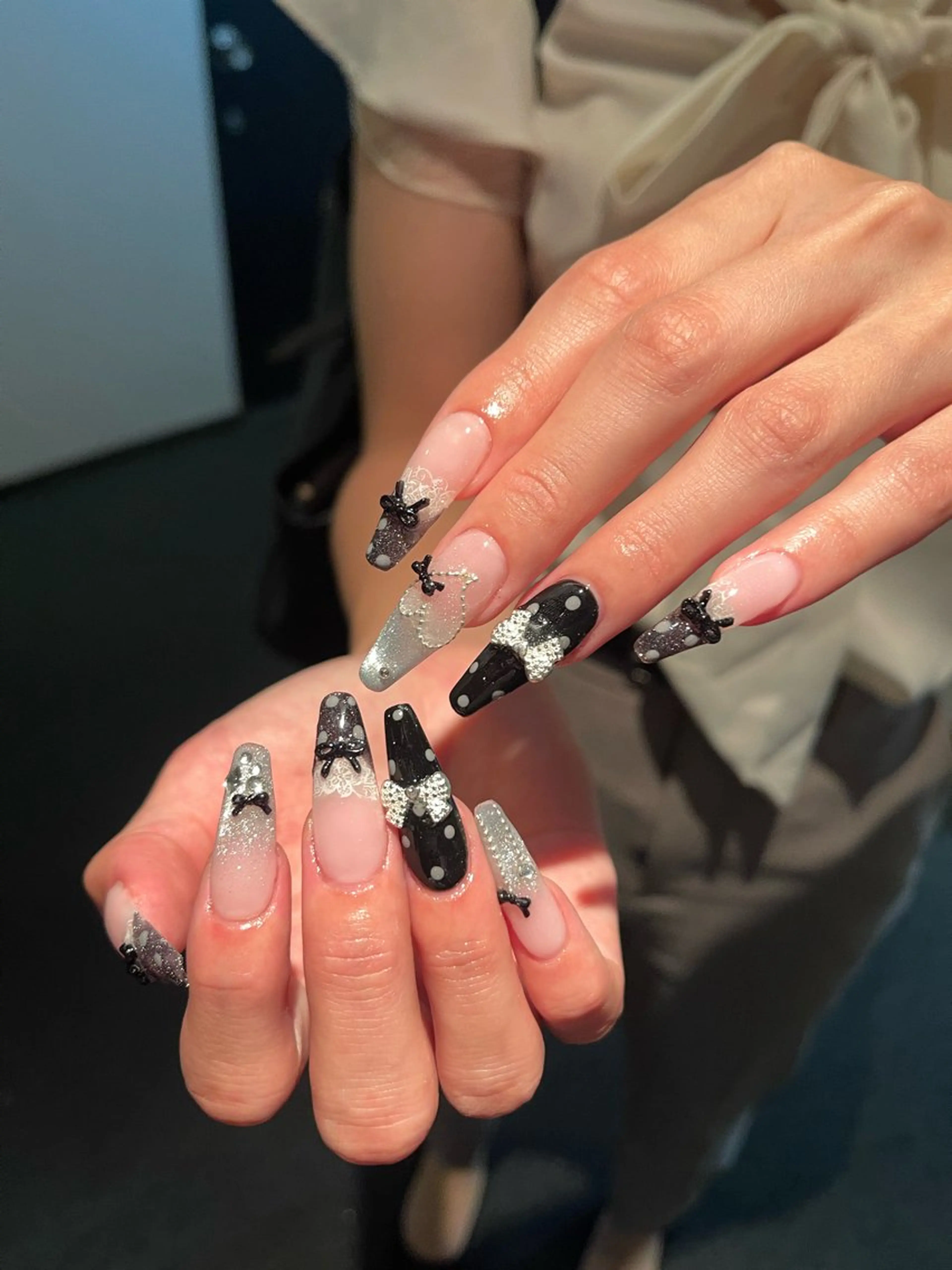 ネイル ジェルネイル マグネットネイル ニュアンスネイル ワンホンネイル ハンドネイル 波 なみのネイルデザイン