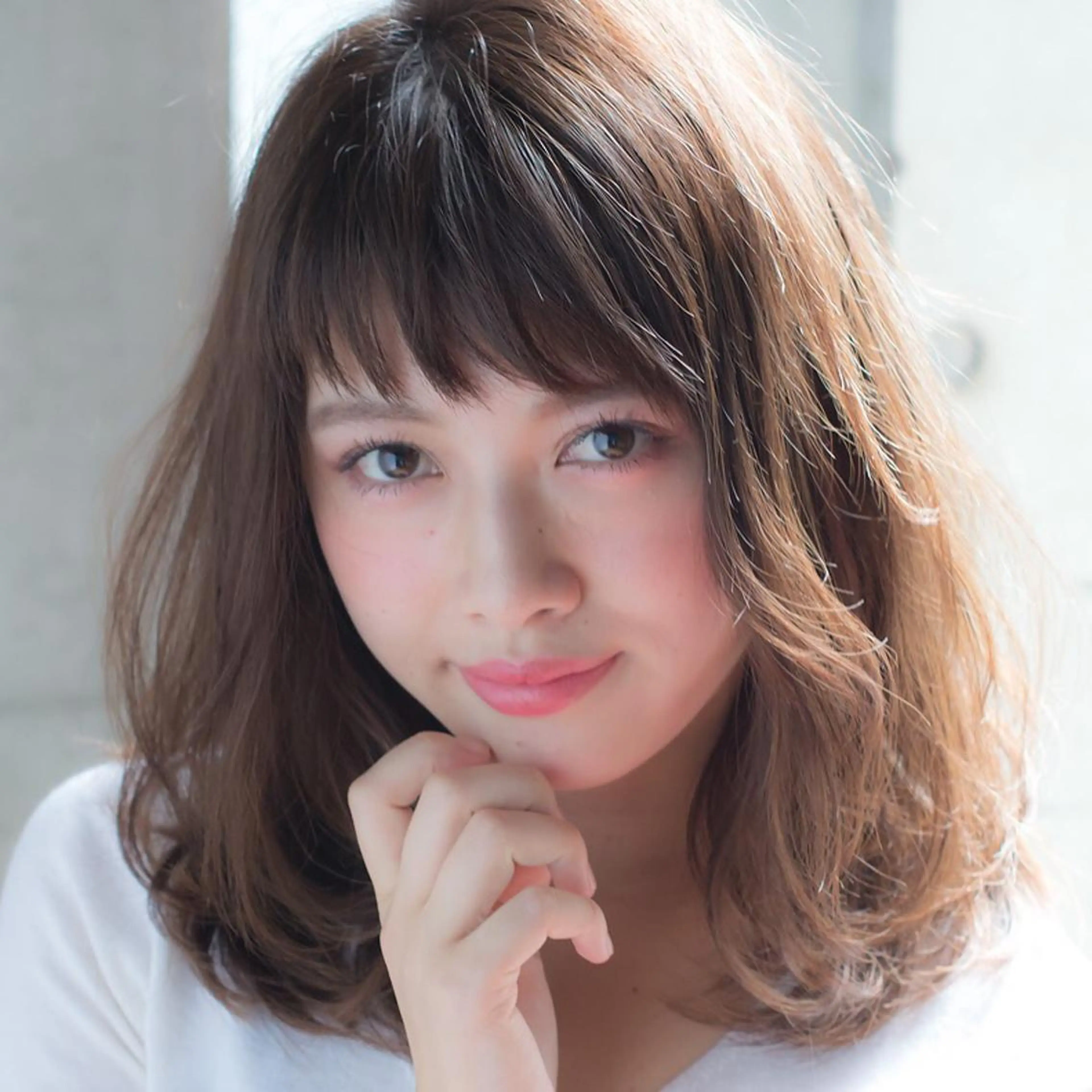 ミディアム カラー ベージュカラー イルミナカラー カット ヘアカラー トリートメント clan五反田所属・髪質改善、縮毛矯正 店長浅野太郎のヘアスタイル