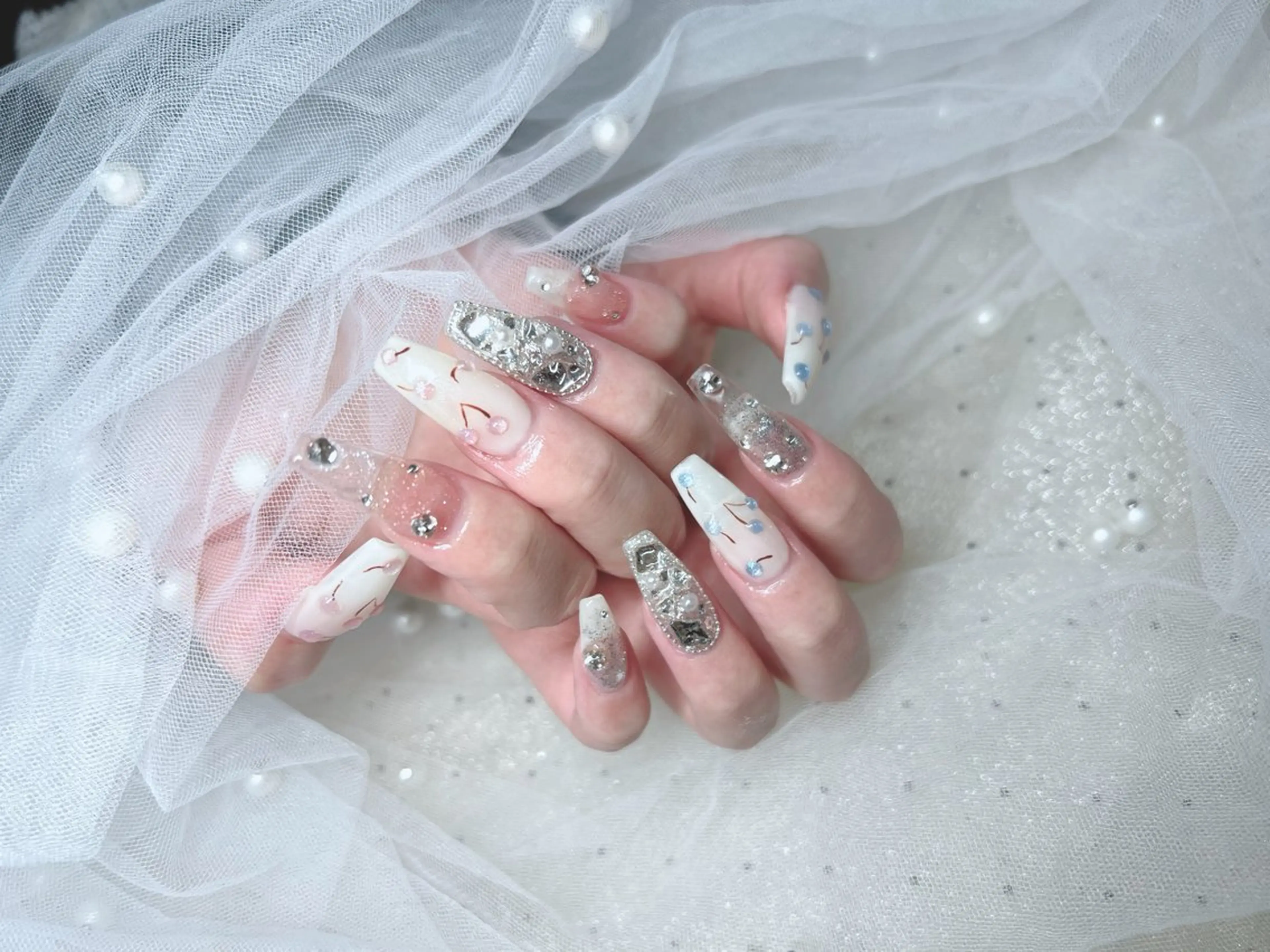 ネイル ハンドネイル ガールネイルサロン所属・ガール ネイルサロン Girl salonのネイルデザイン