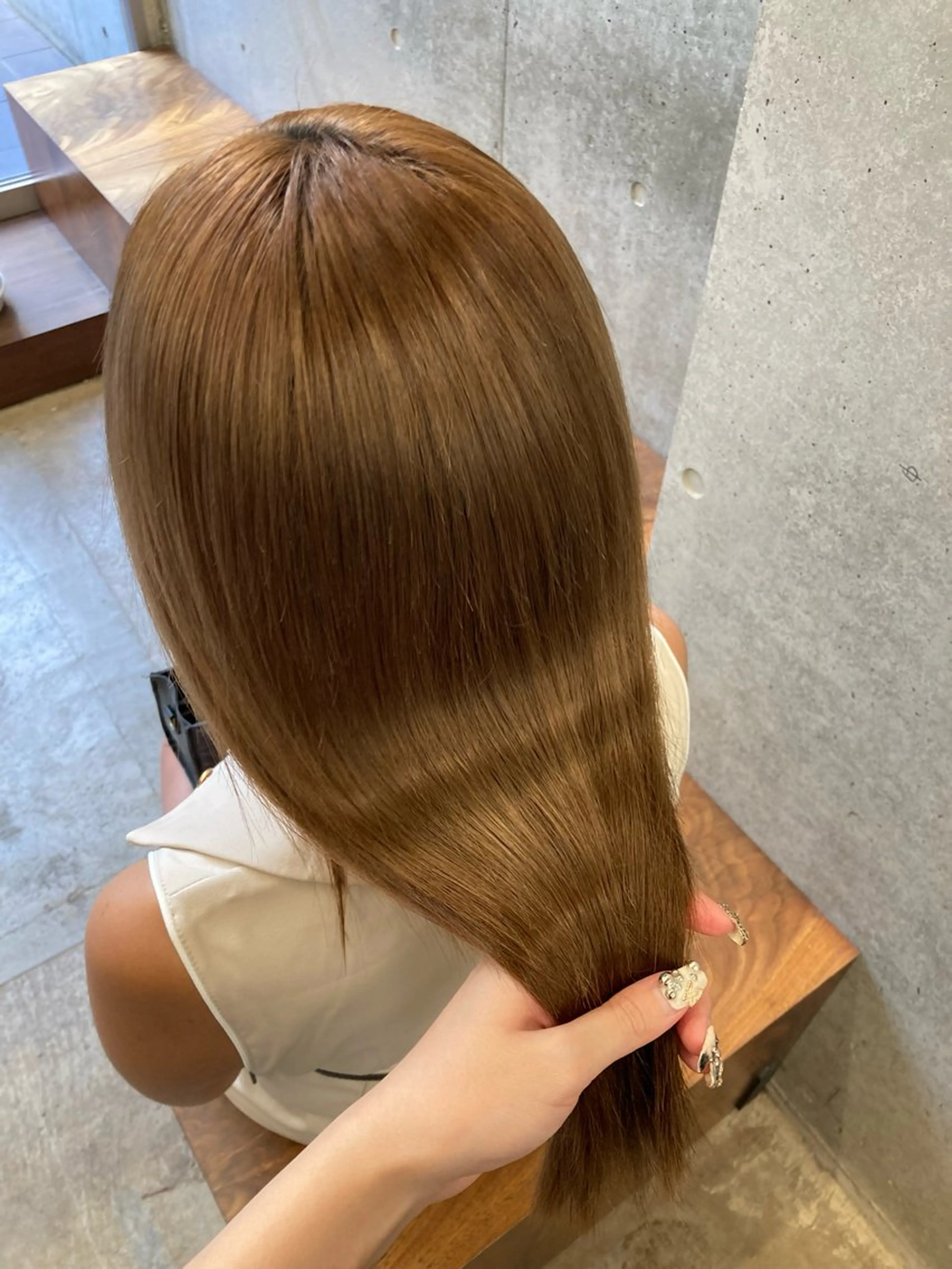 セミロング カラー 髪質改善 韓国風ヘア トリートメント トリートメント ダメージレス艶カラー MISAKI🦋のヘアスタイル