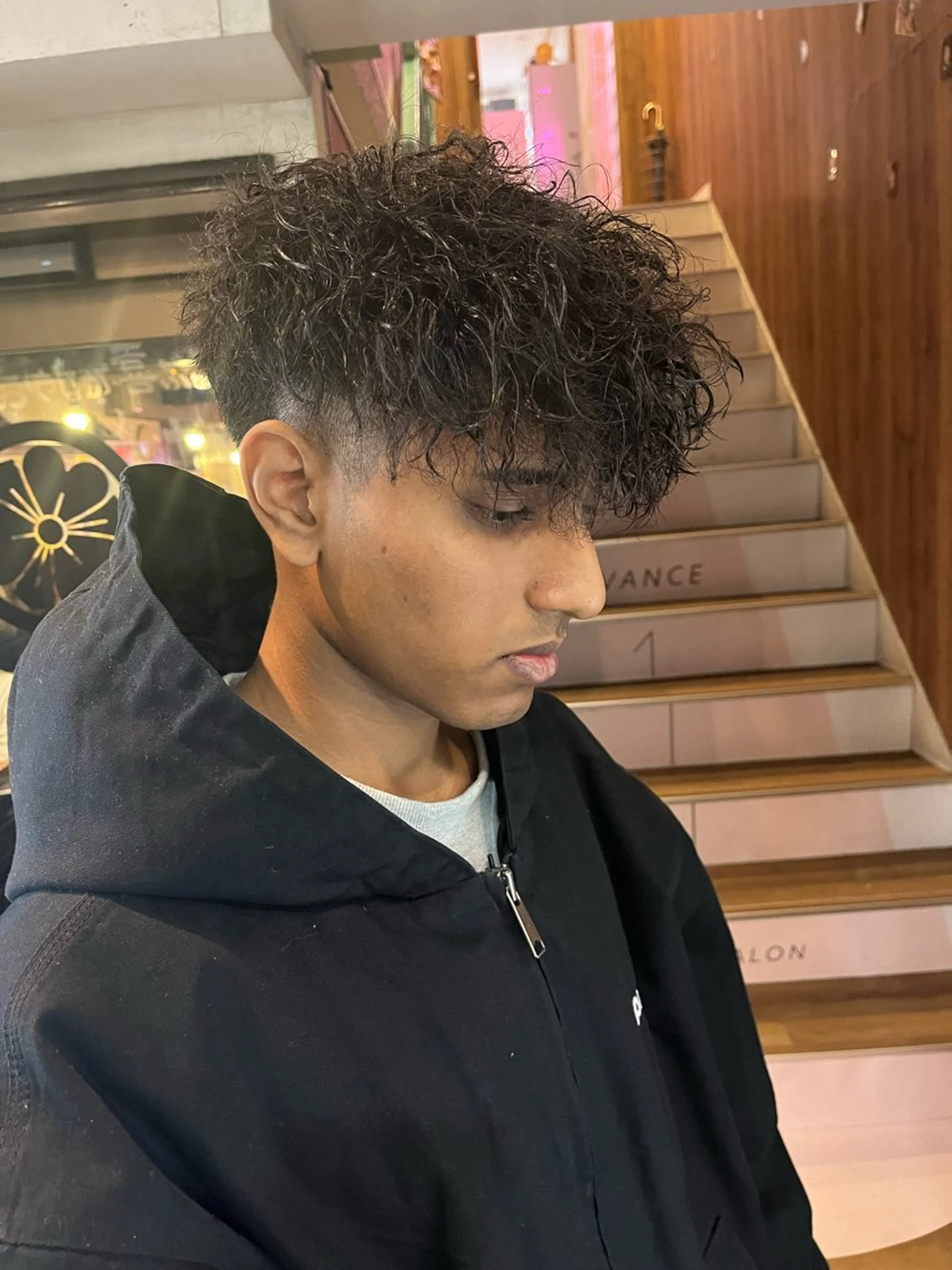 ショート パーマ メンズ スペインカール カット パーマ AVANCE.難波 店長 松元のヘアスタイル