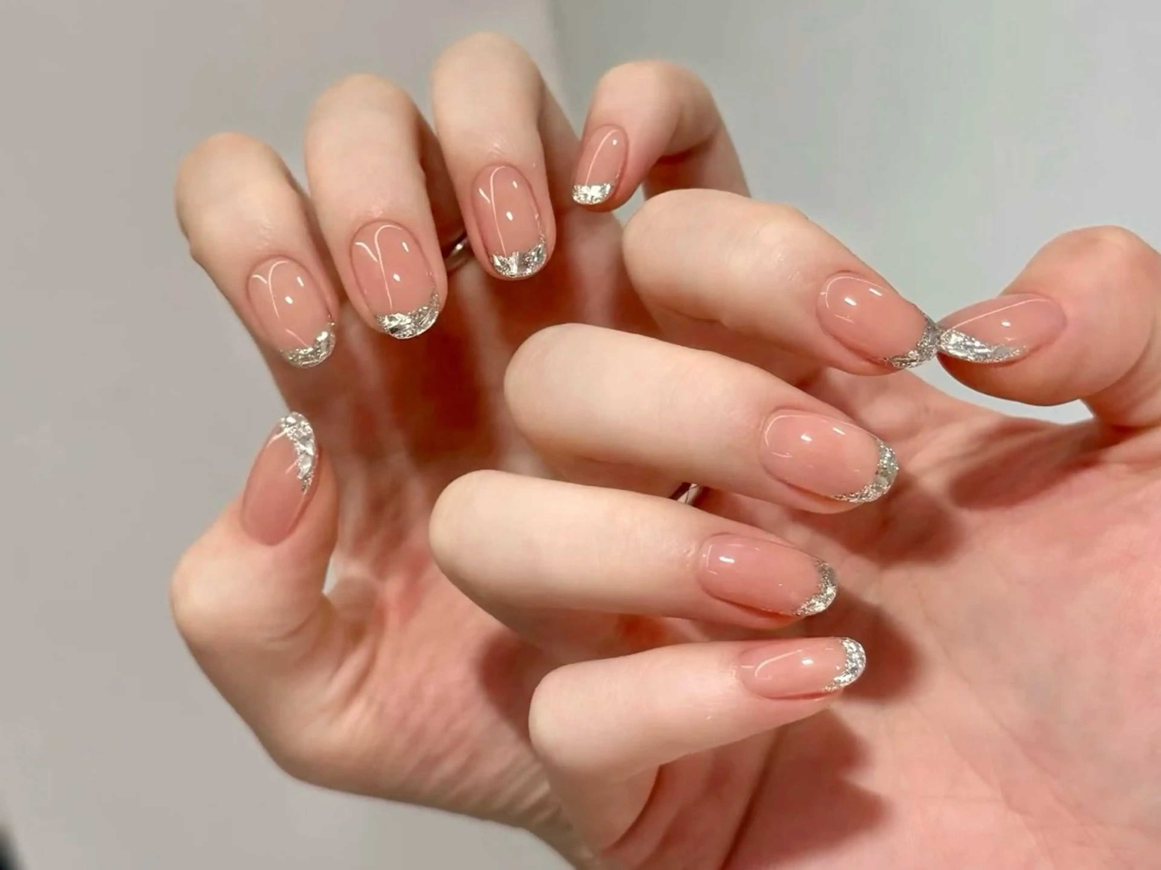 【初回ジェルオフ無料ケア込み】大人気ガラスフレンチ/ミラーフレンチ/ミラーグラデーション6980【パラジェルあり】の写真