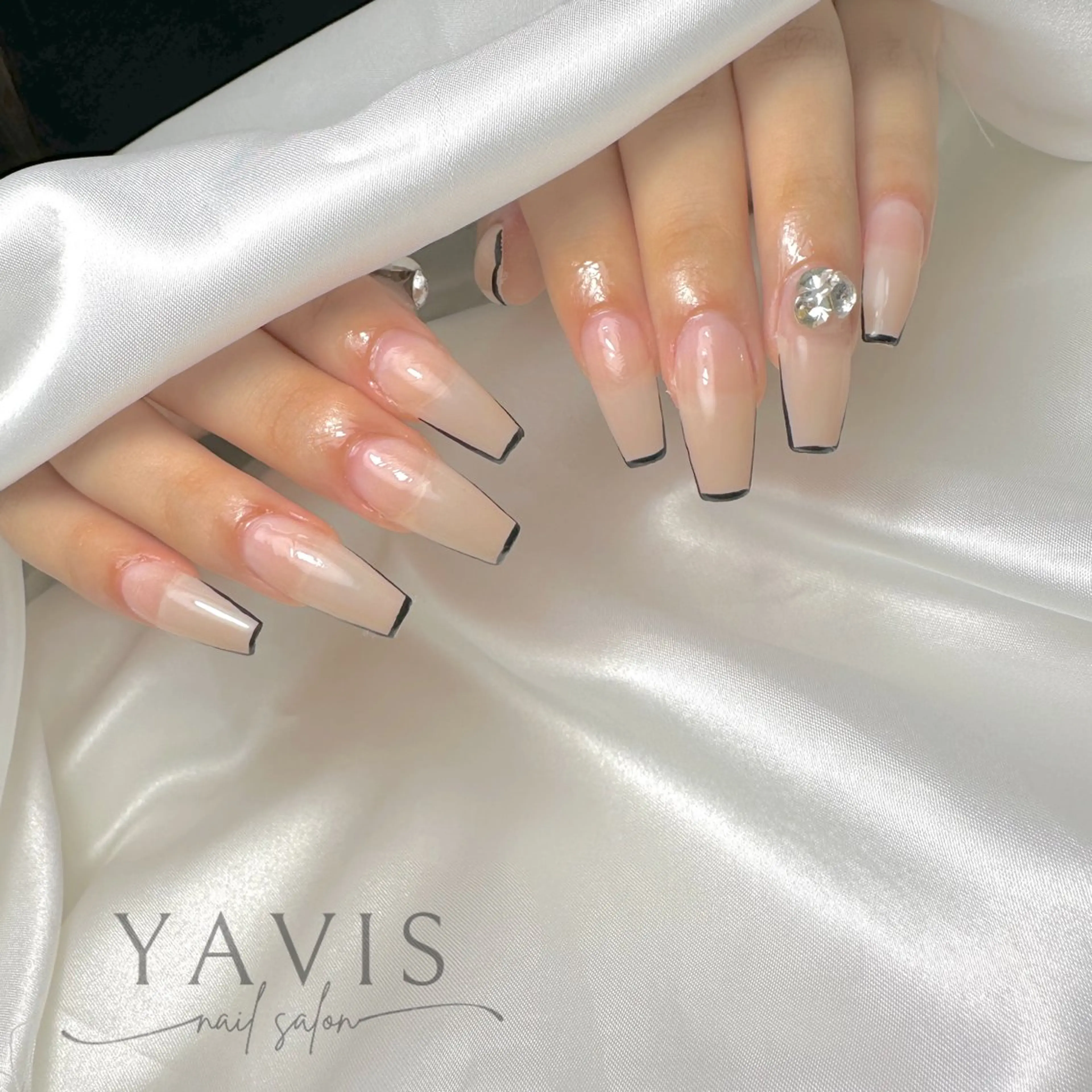 ネイル フレンチネイル YAVIS_ nailのネイルデザイン