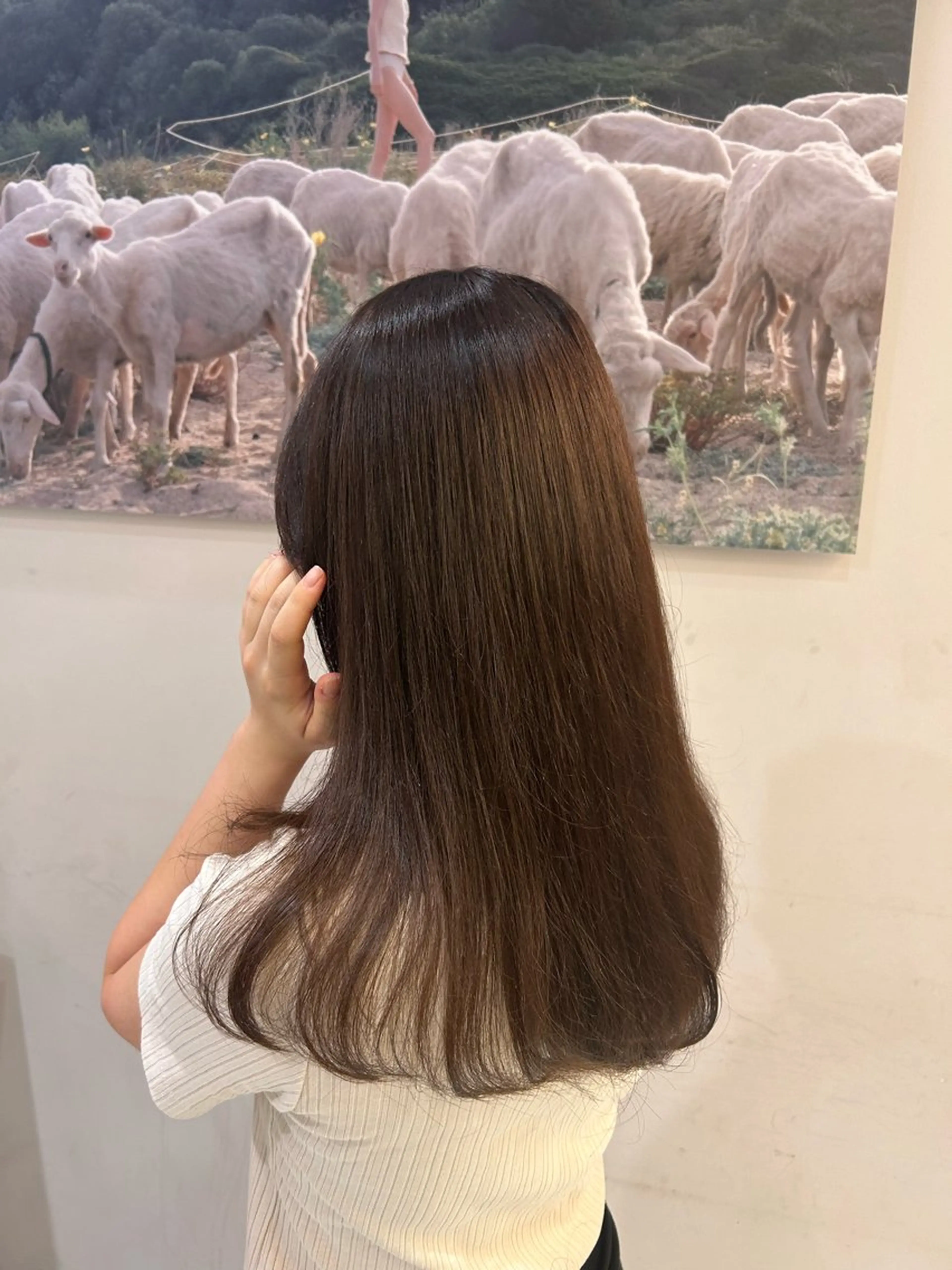 カラー ブリーチ ブラウンカラー 透明感カラー ブリーチなしカラー 白岩 君予のヘアスタイル